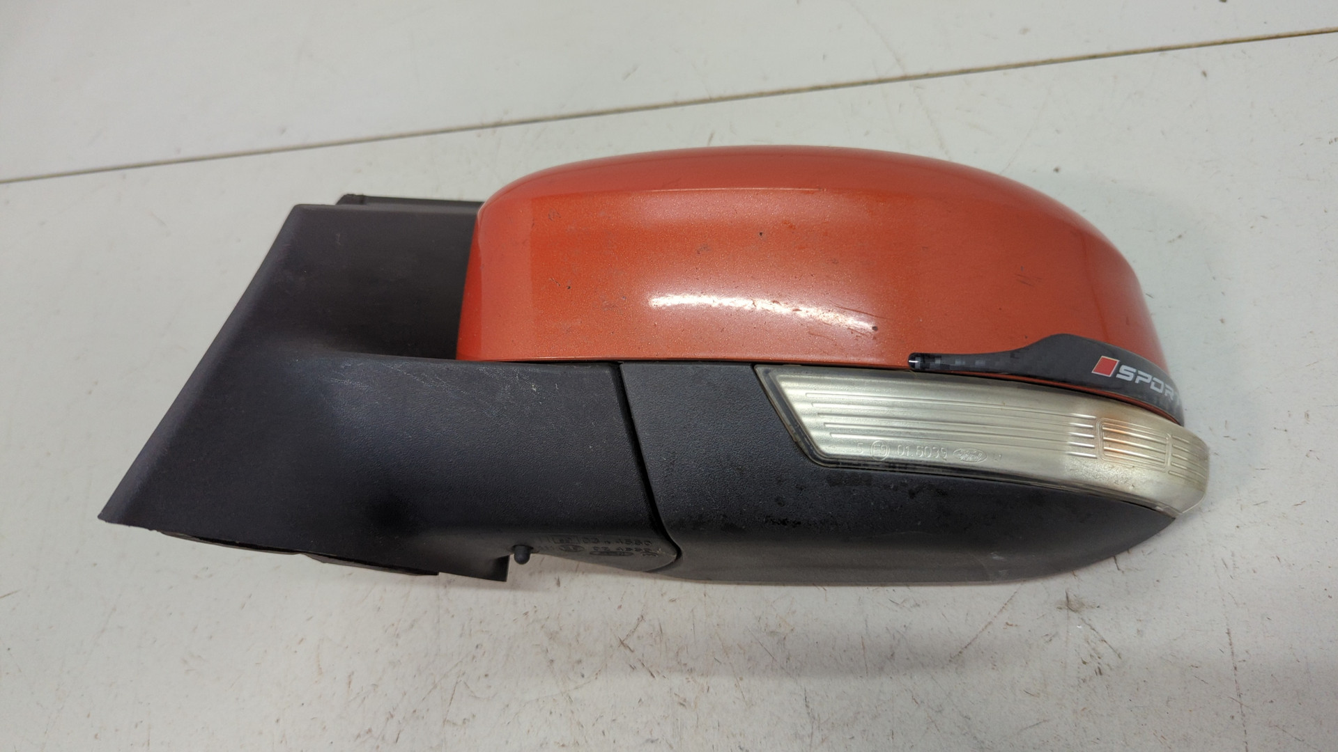 Зеркало левое электрическое