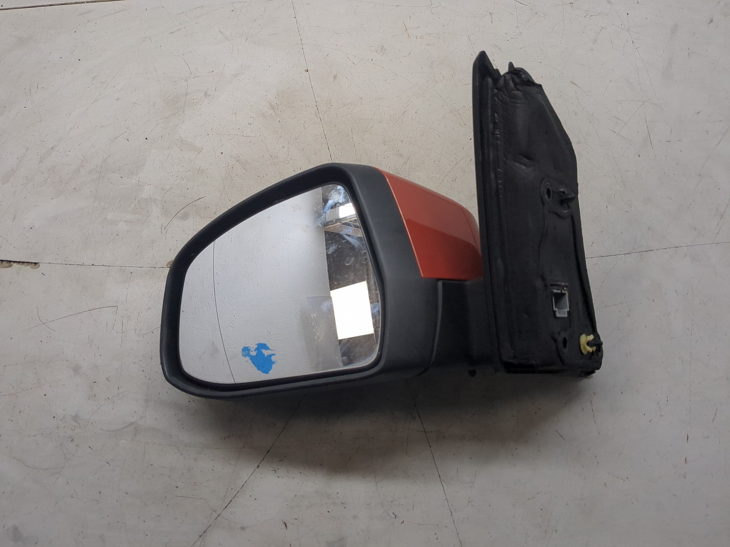 Зеркало левое электрическое