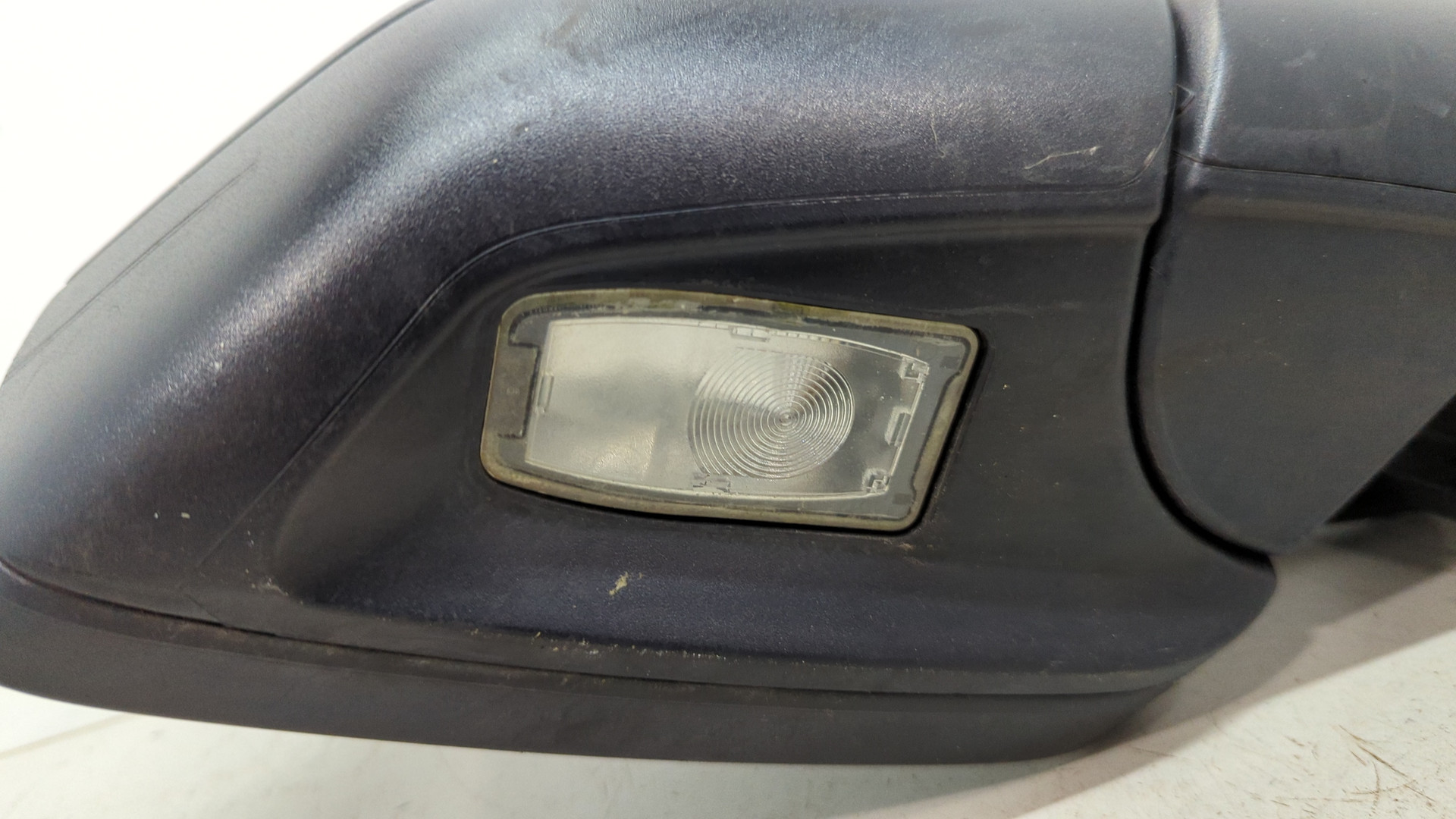 Зеркало правое электрическое