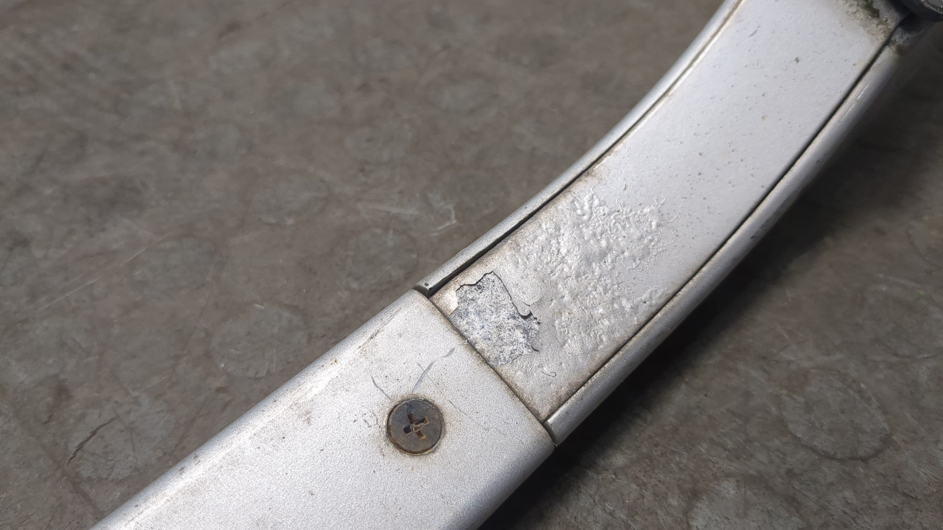 Рейлинг (релинг) правый (планка на крышу)