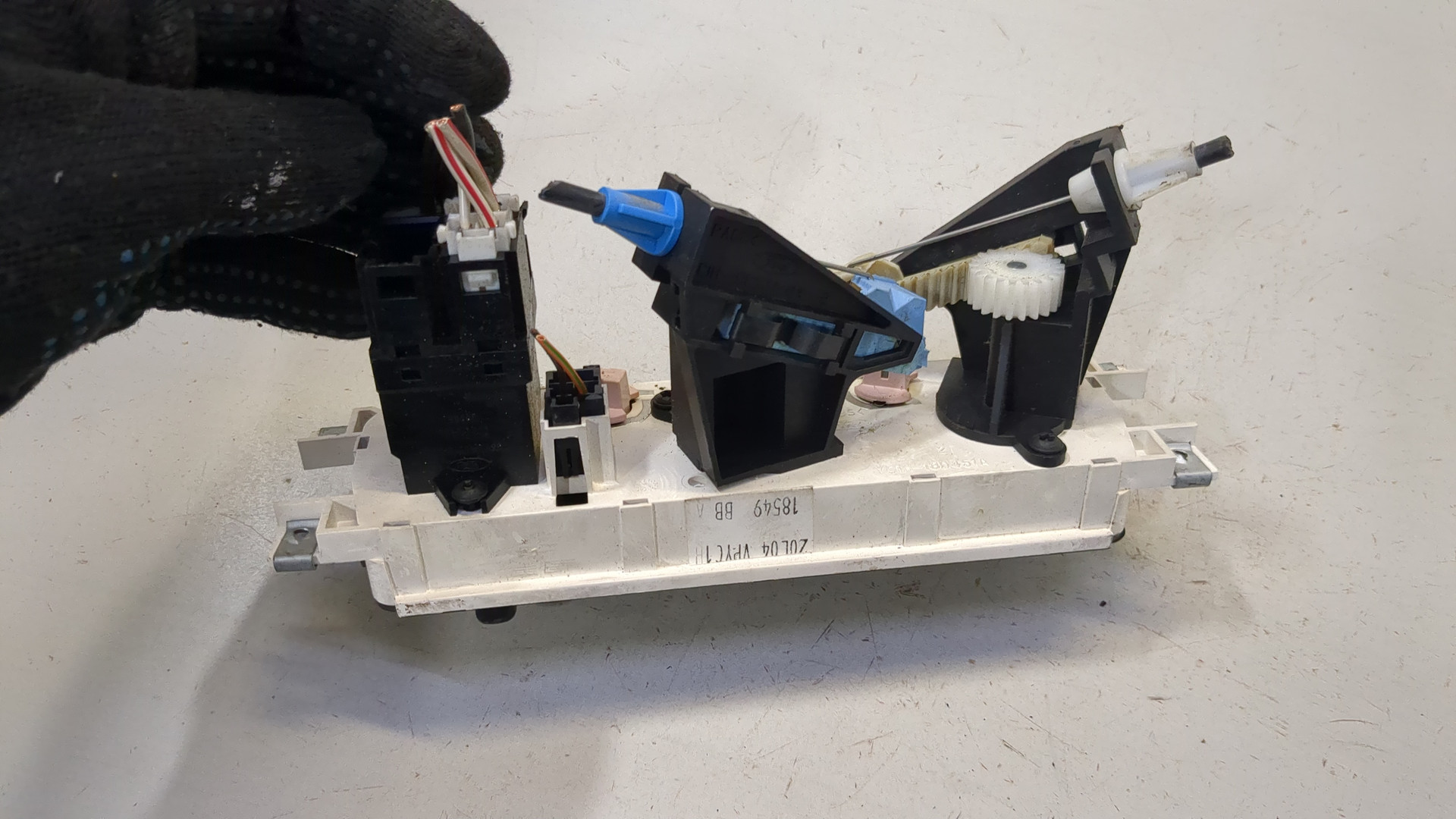 Переключатель отопителя