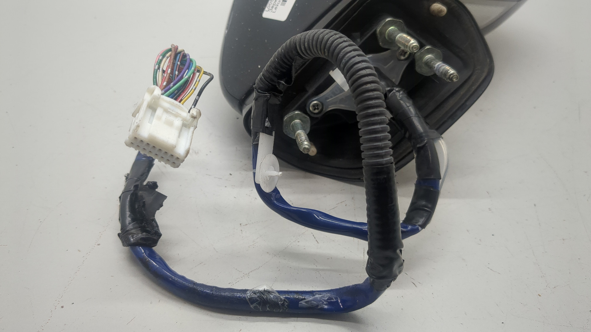 Зеркало правое электрическое