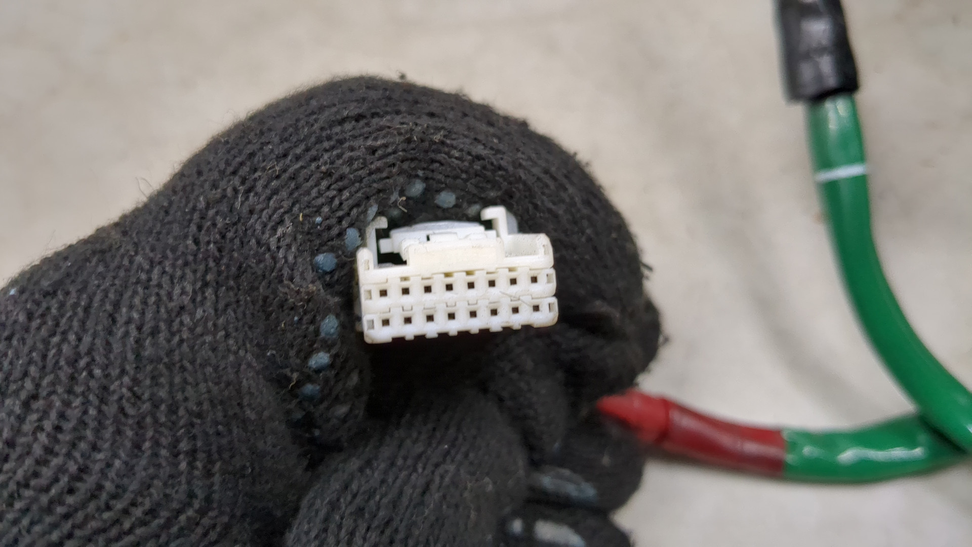 Зеркало левое электрическое