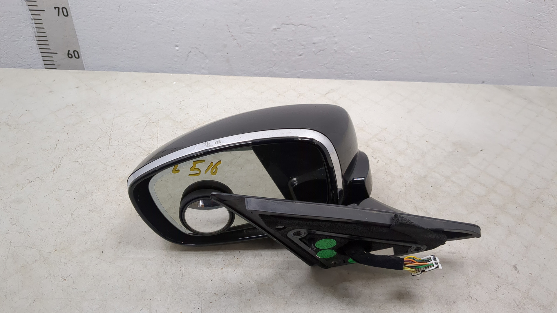 Зеркало левое электрическое