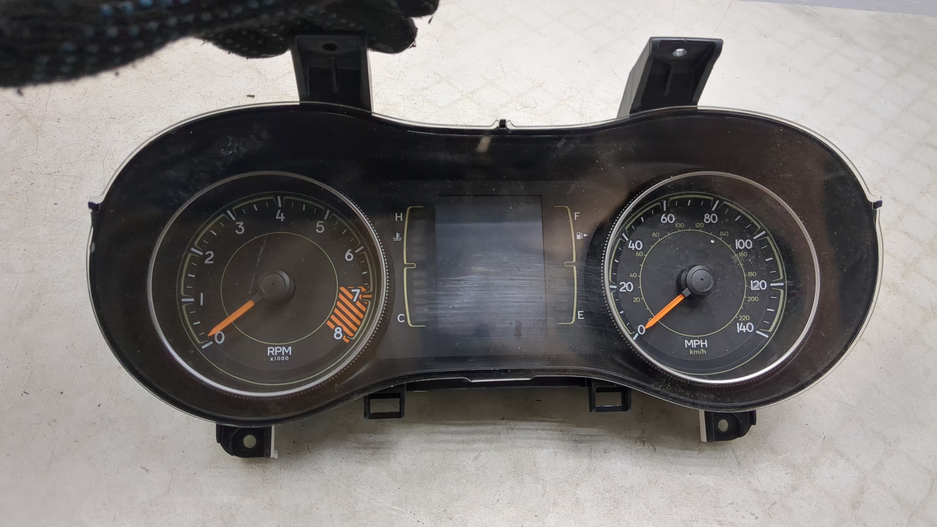 Панель приборов