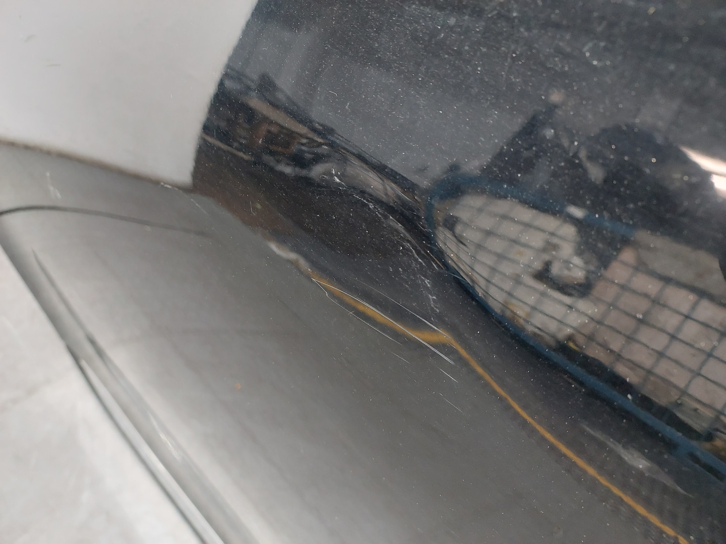 Дверь задняя правая