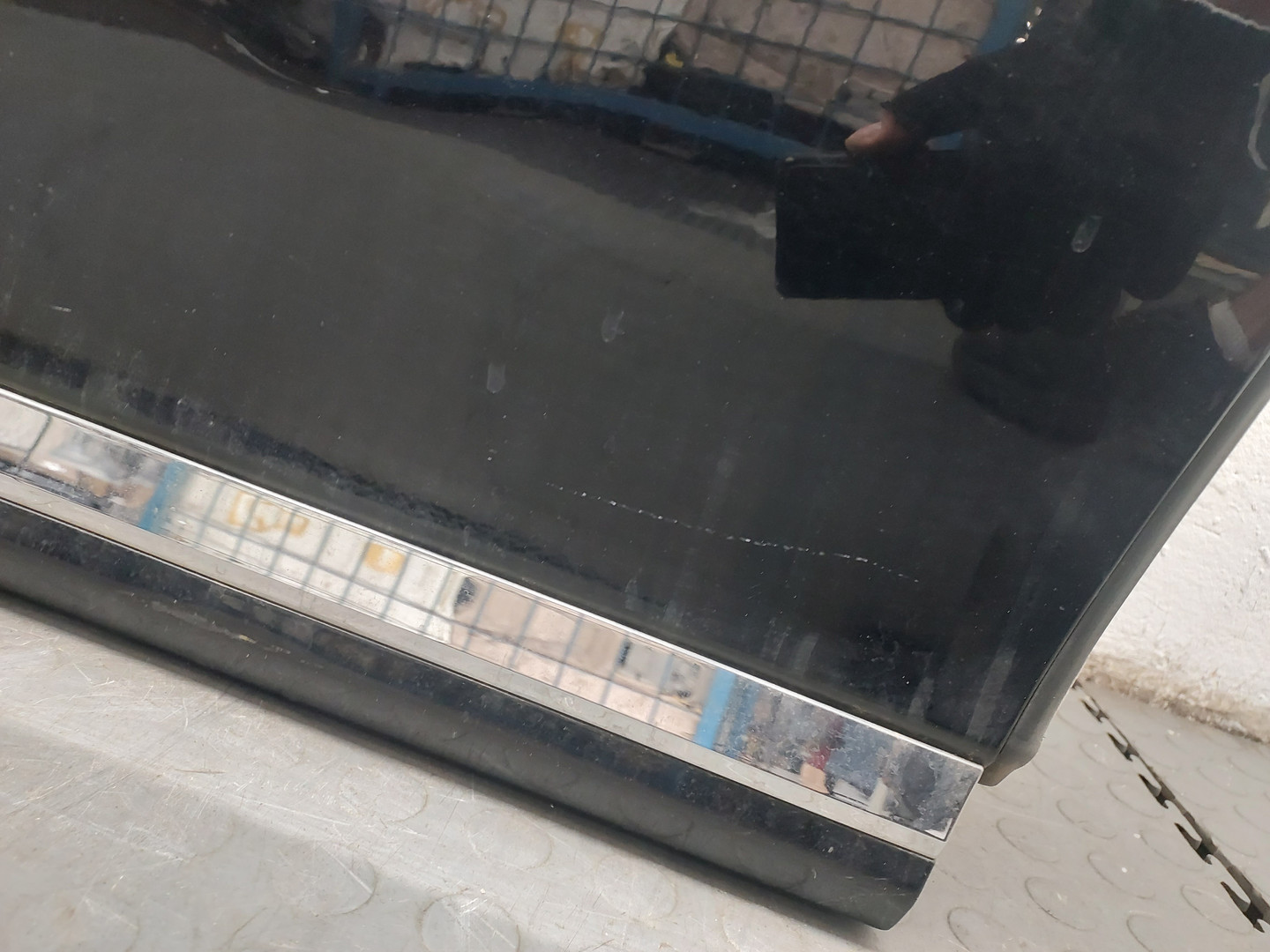 Дверь задняя правая