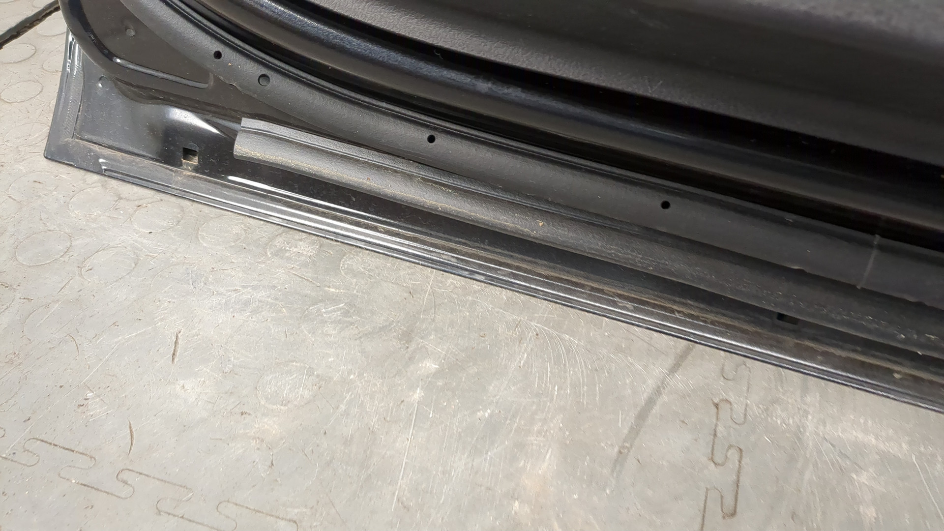 Дверь передняя правая