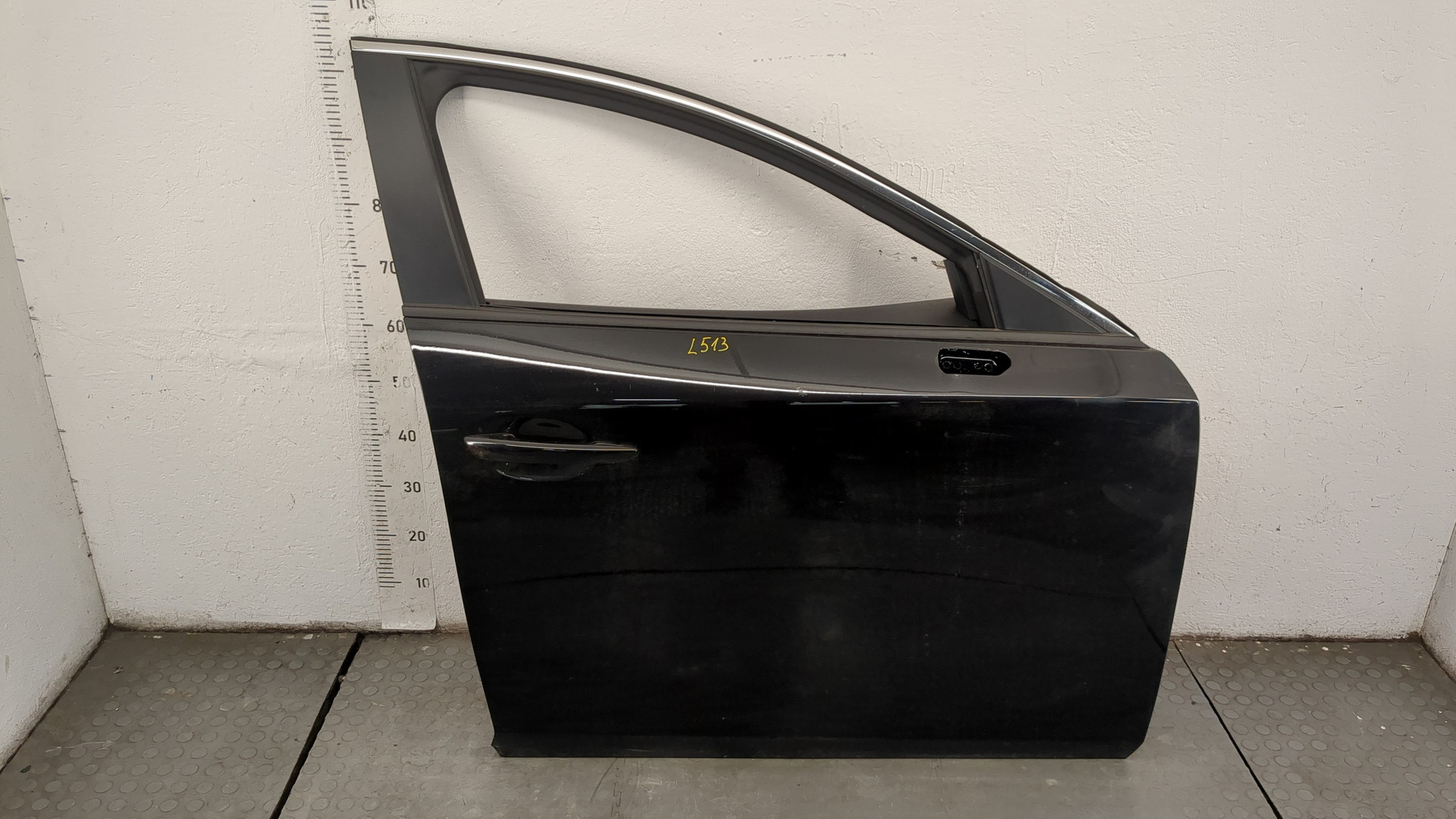 Дверь передняя правая