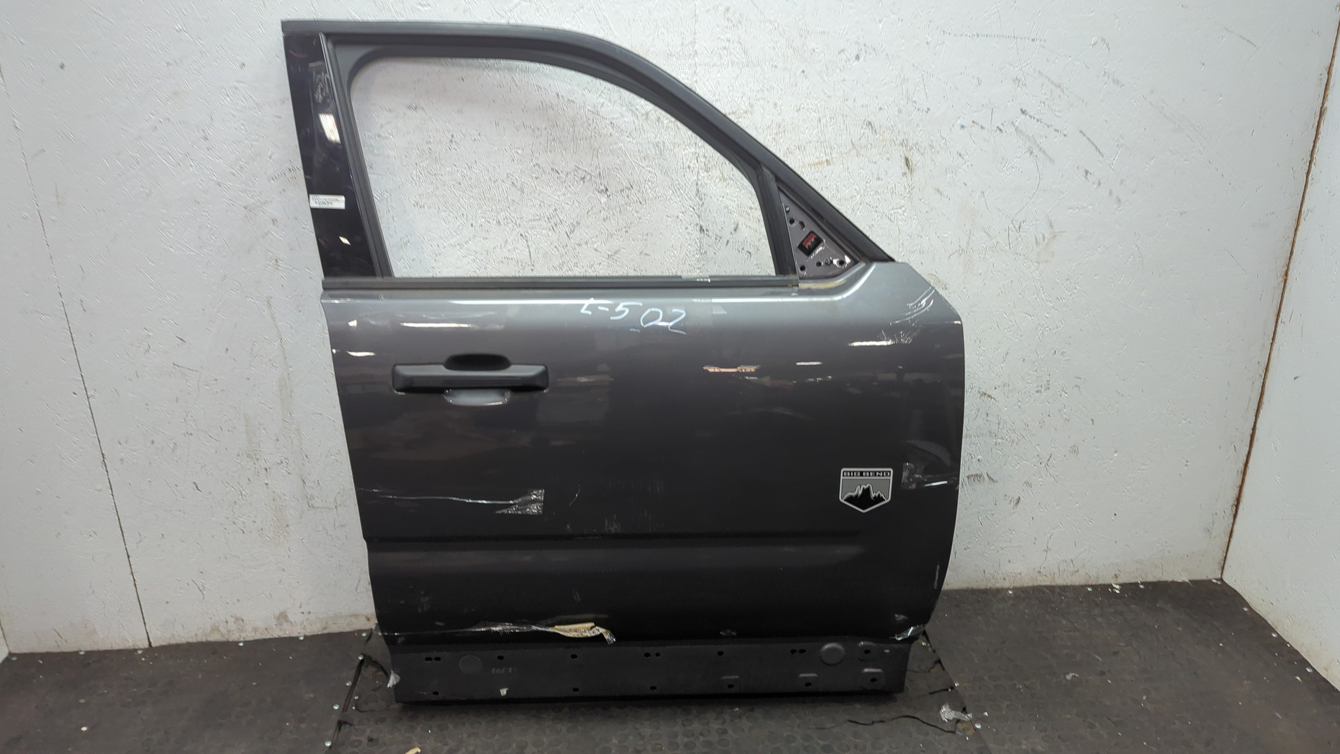 Дверь передняя правая