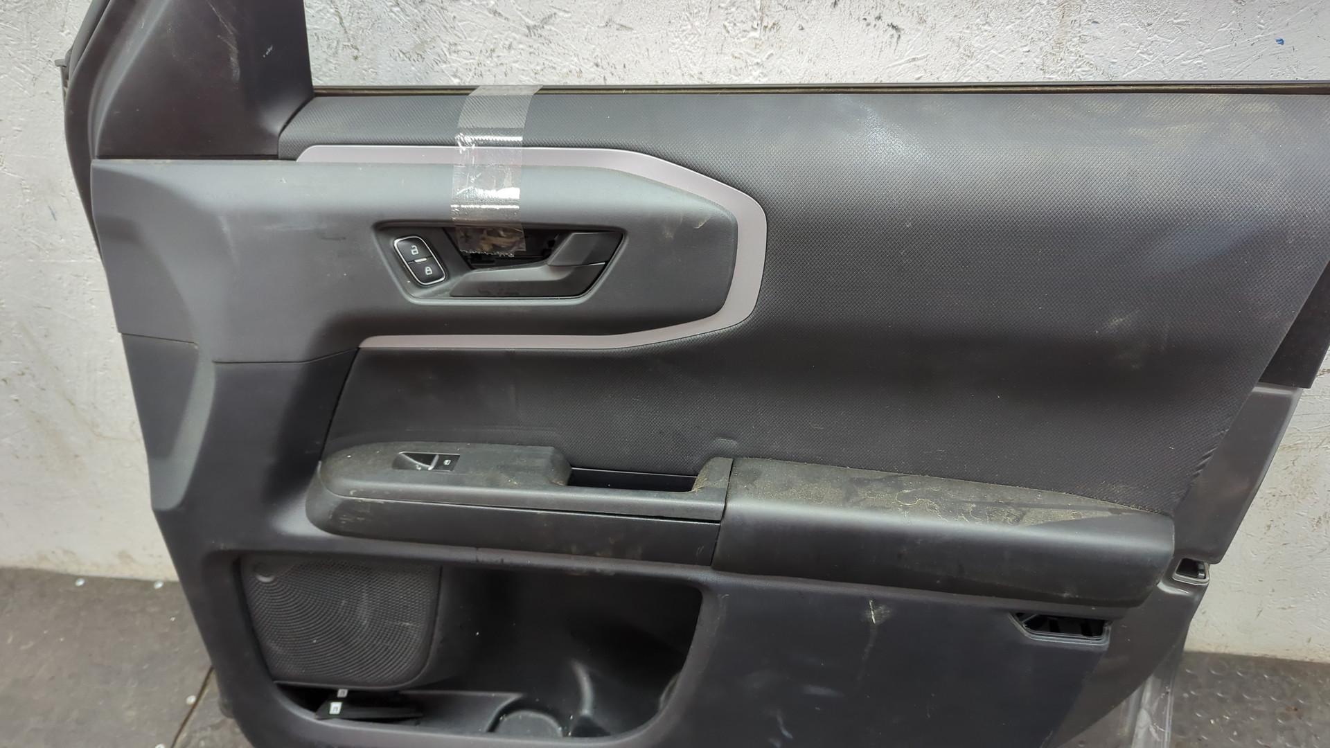 Дверь передняя правая