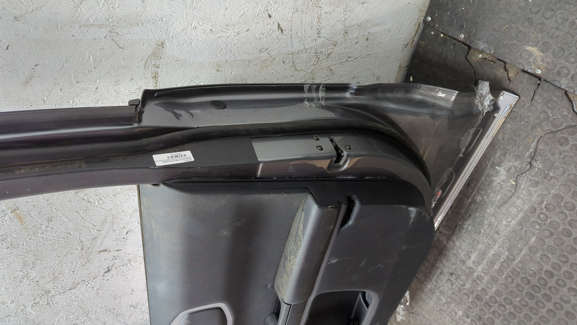 Дверь передняя правая