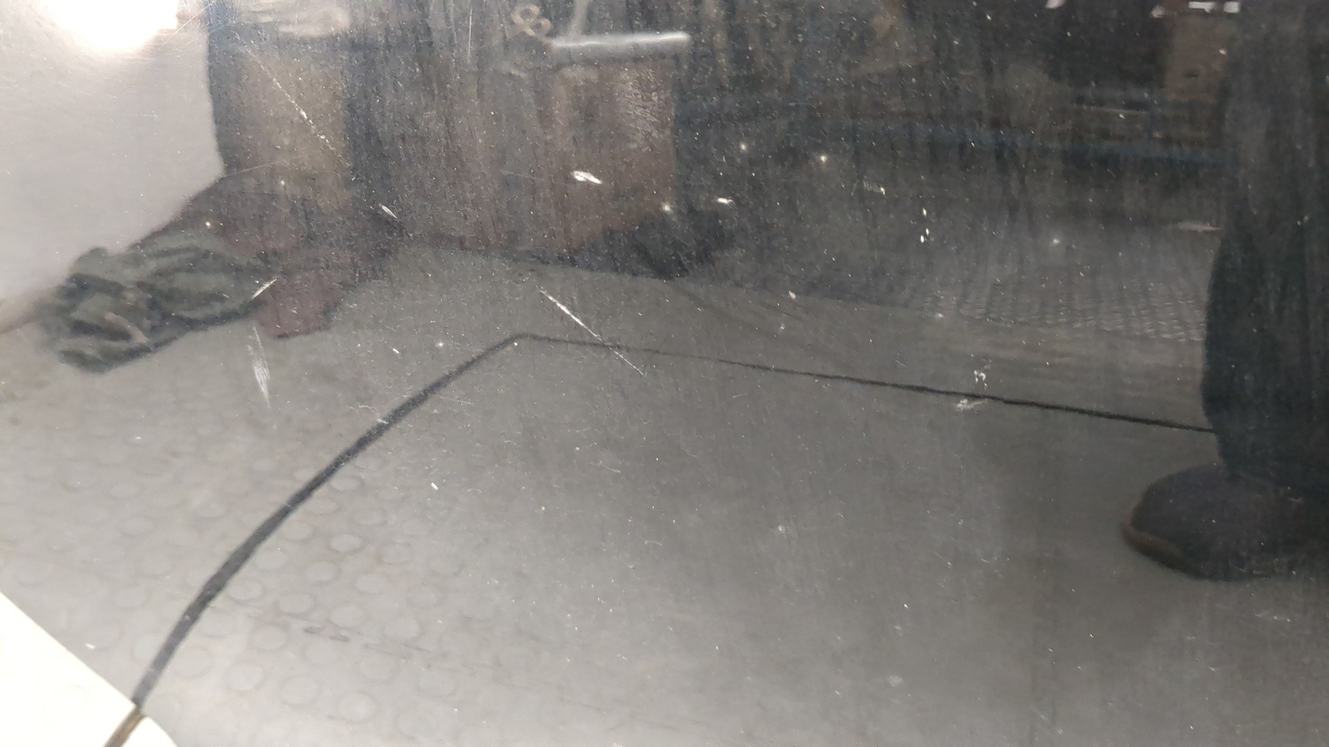 Дверь передняя левая