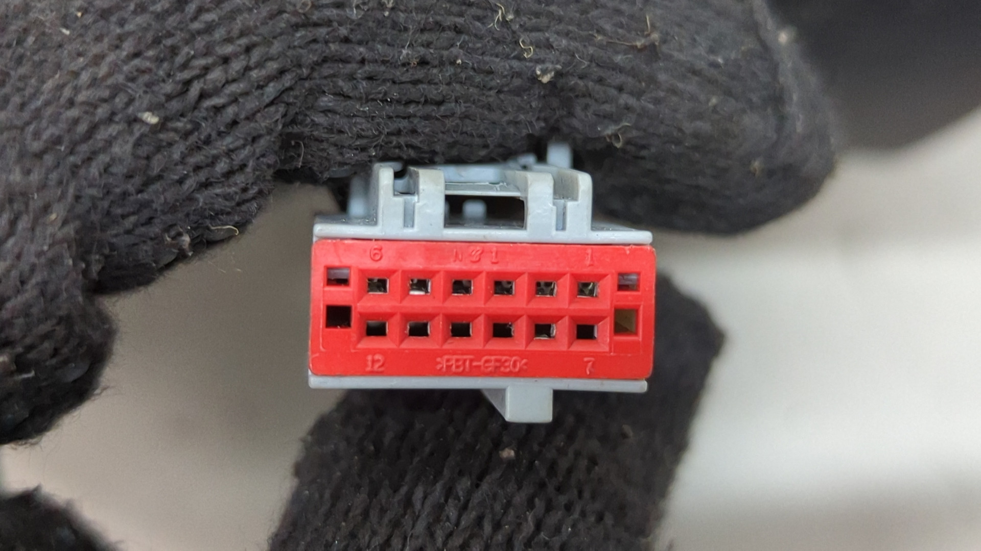 Зеркало правое электрическое