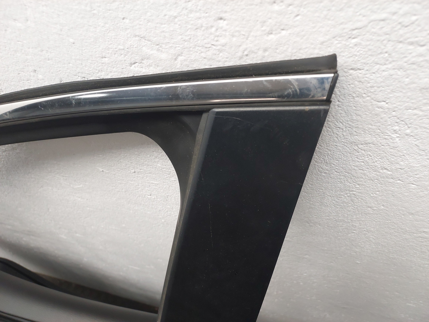 Дверь передняя левая