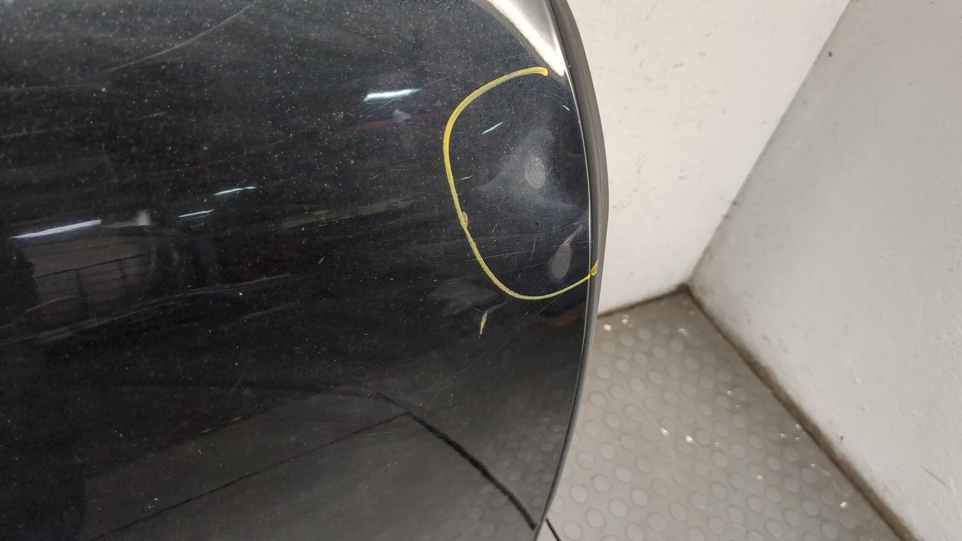 Дверь задняя правая