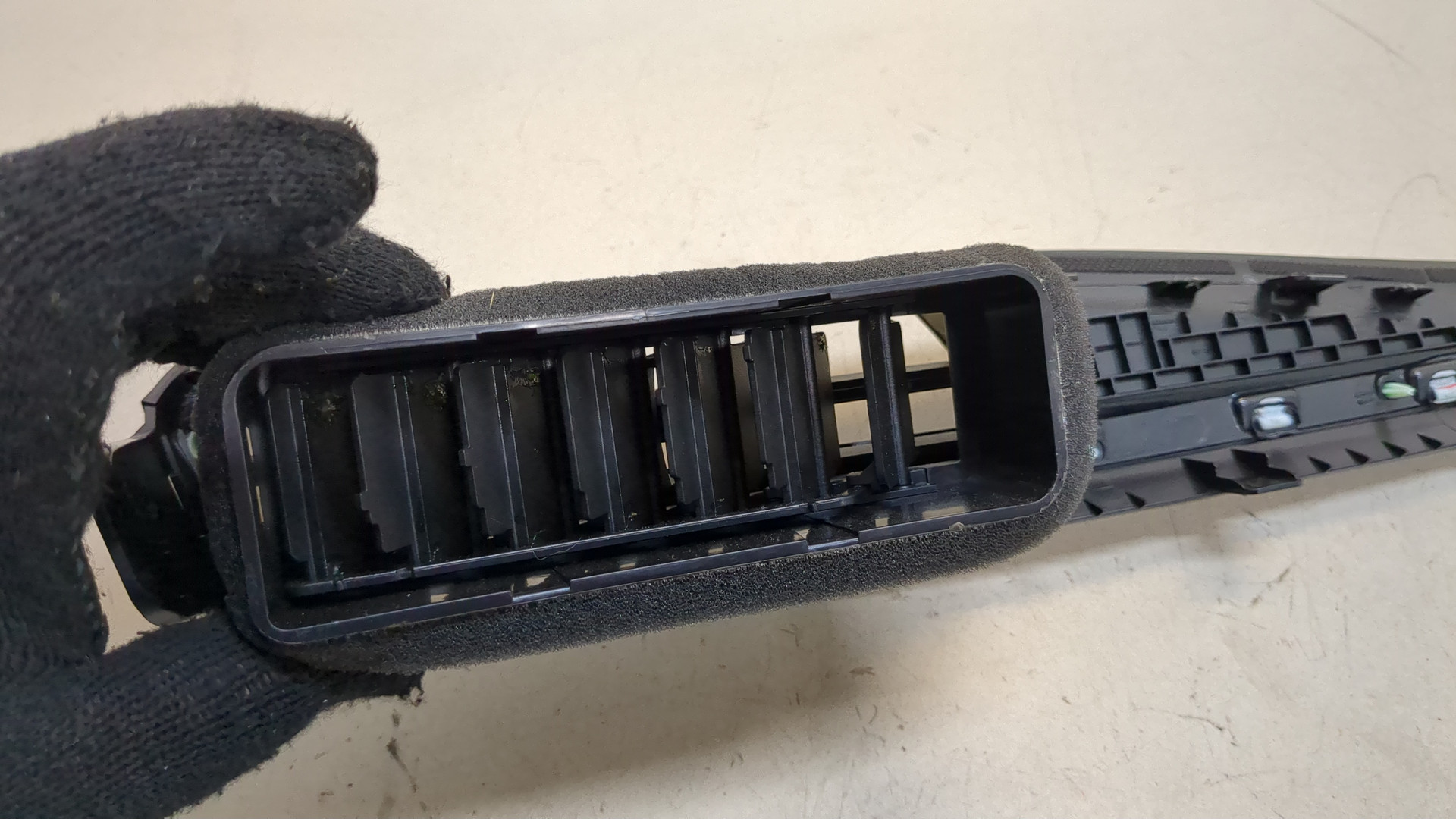 Дефлектор воздушный