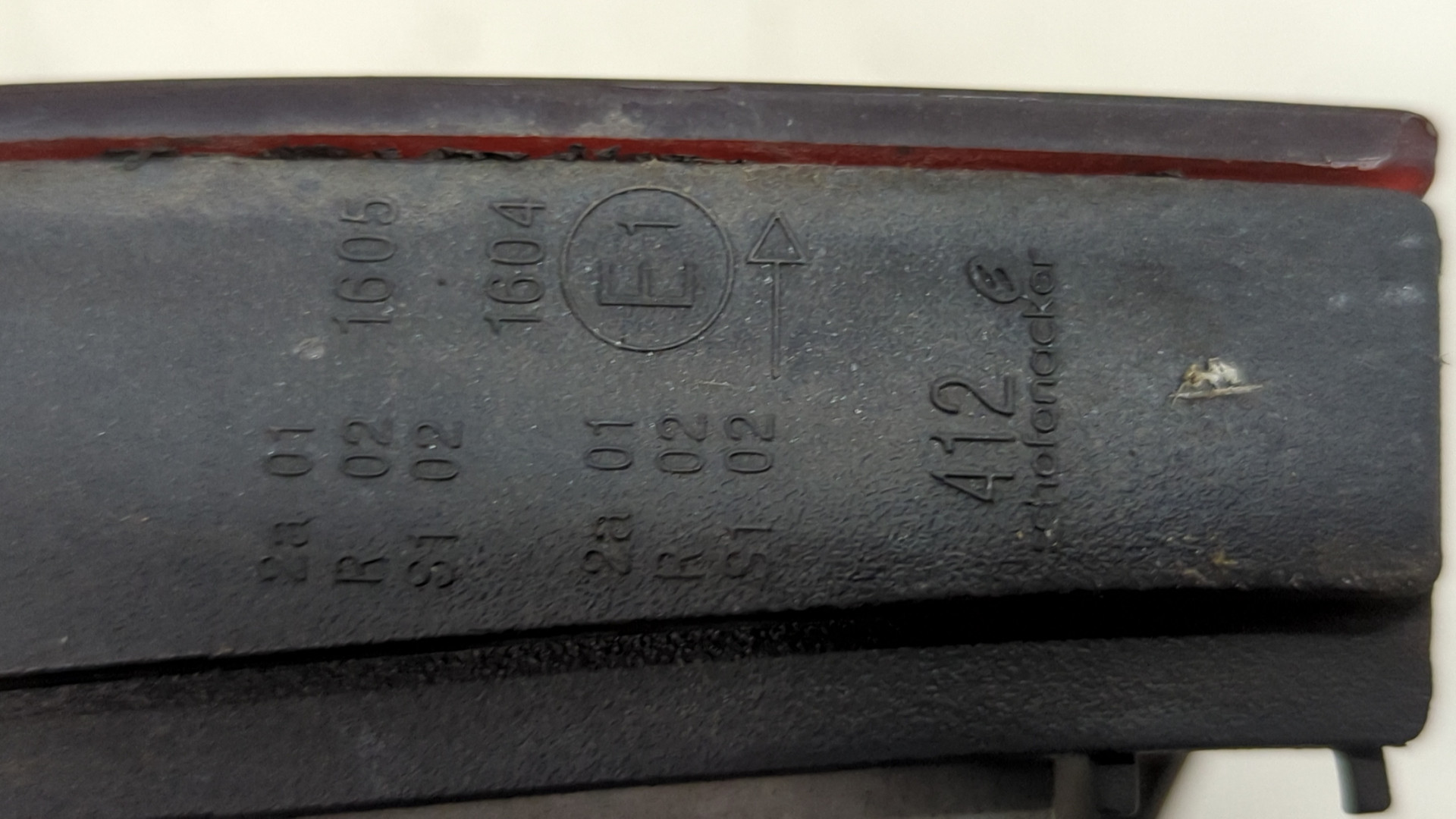 Фонарь задний правый