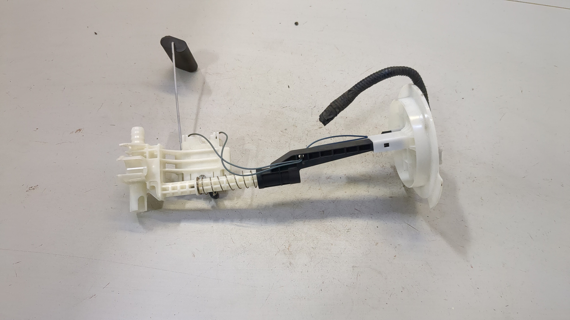 Датчик уровня топлива