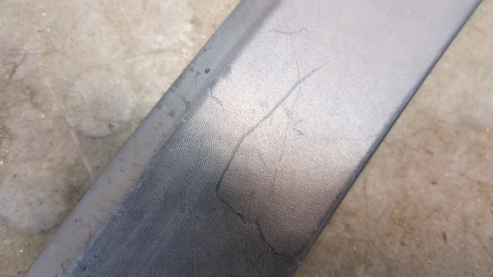 Молдинг заднего крыла правого