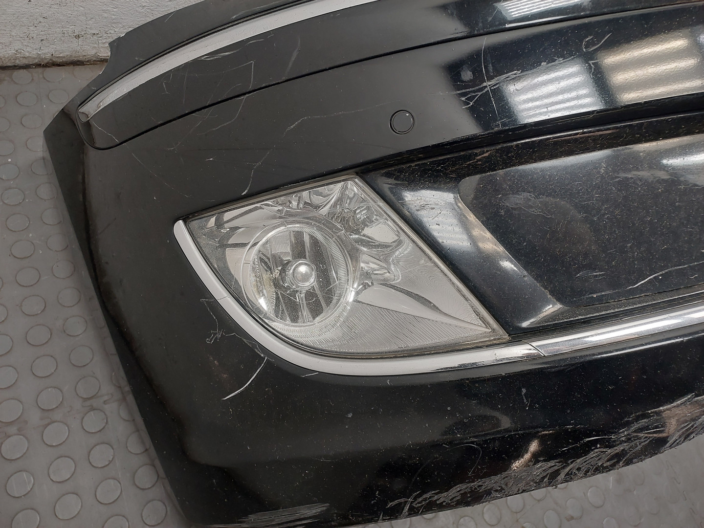 Бампер передний