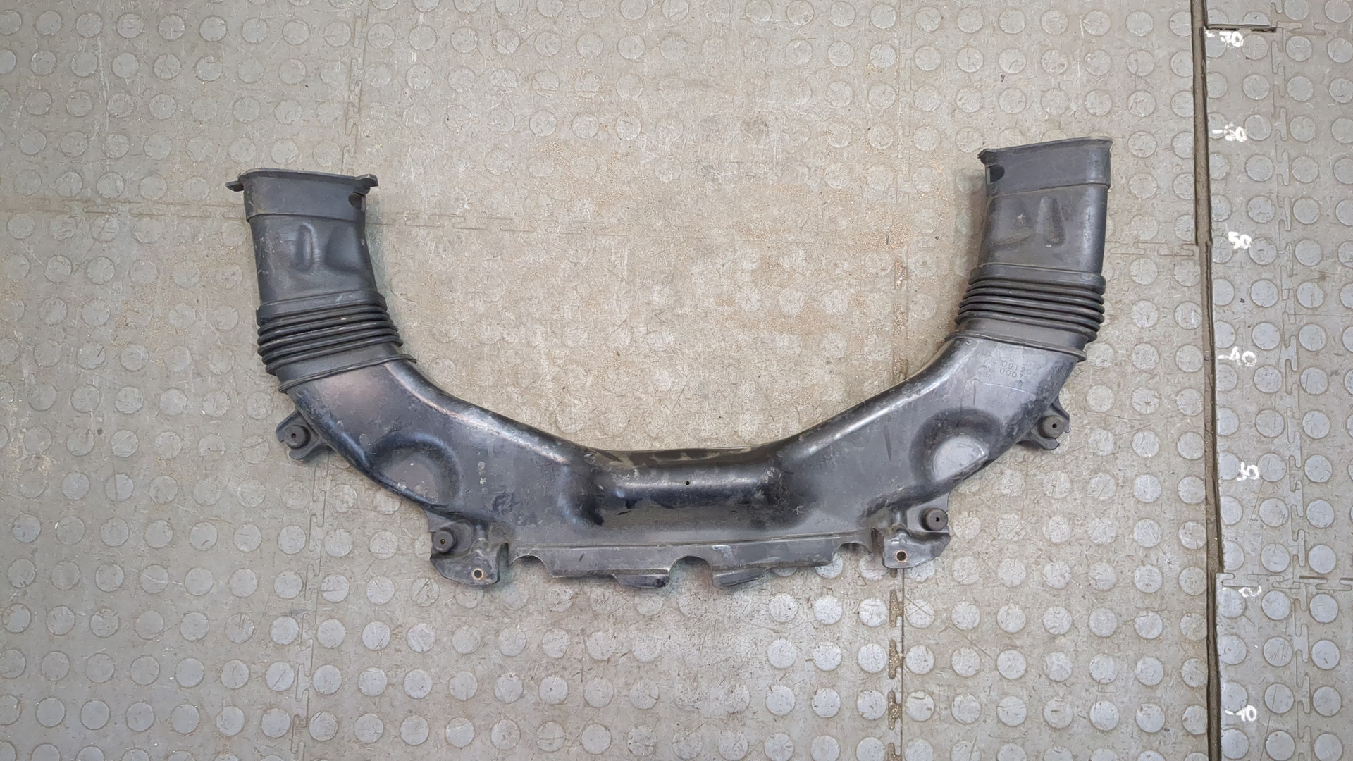 Воздухозаборник (внутри)