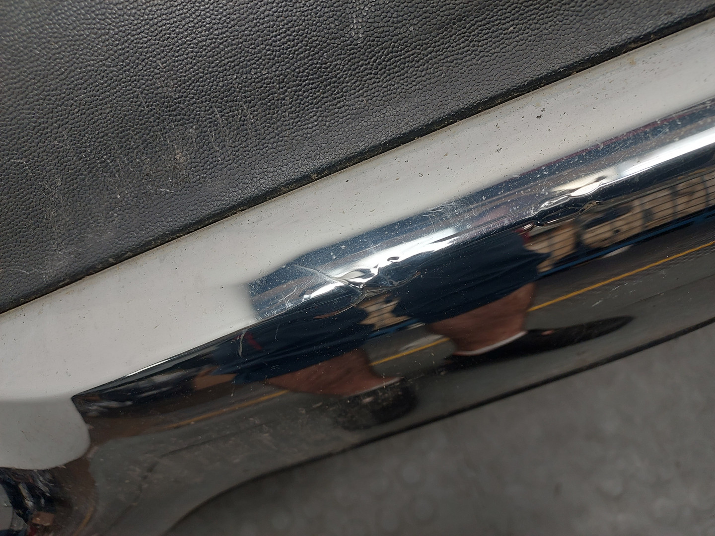 Бампер задний