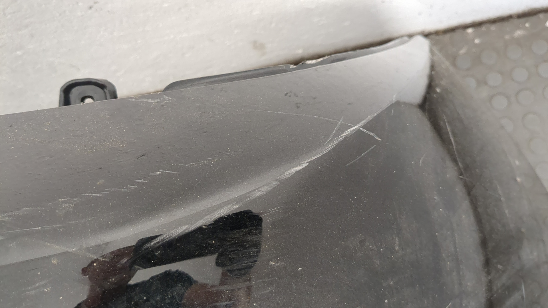 Бампер задний