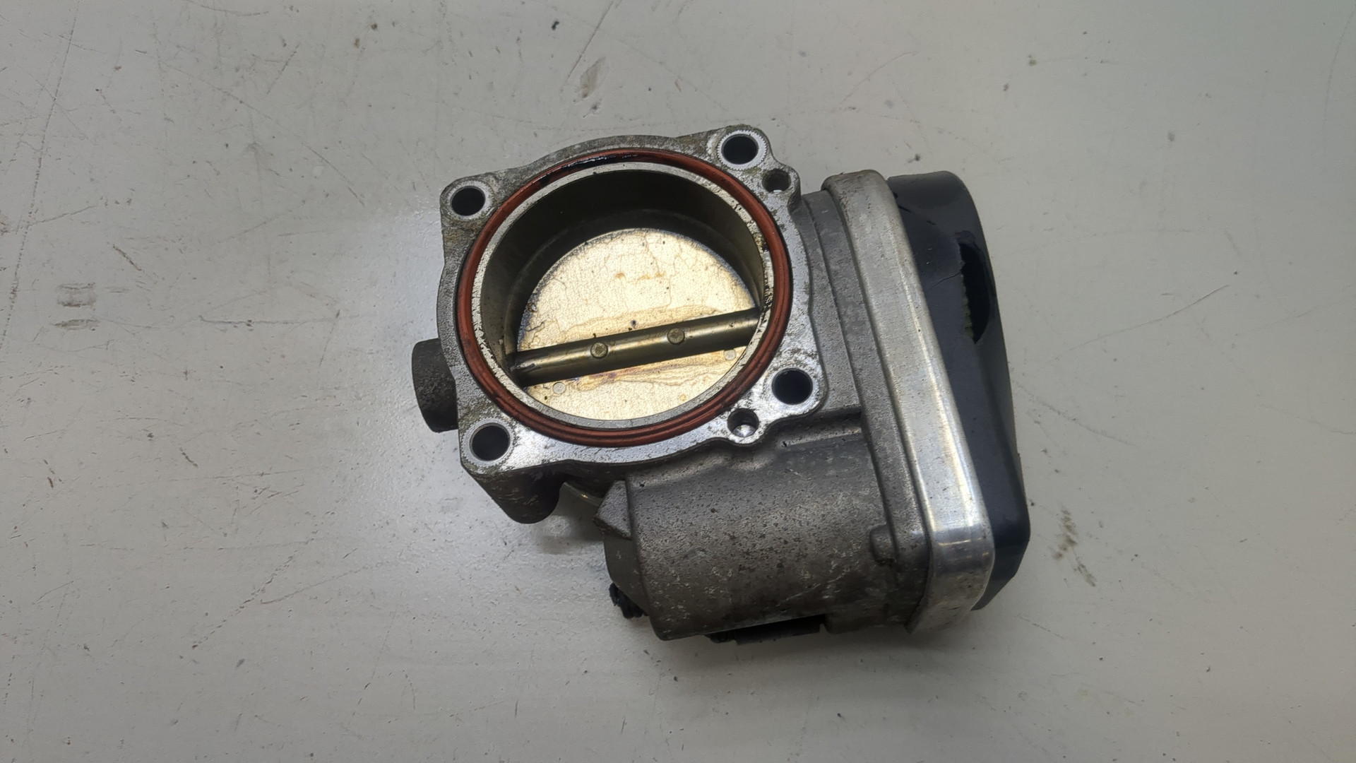 Заслонка дроссельная электрическая