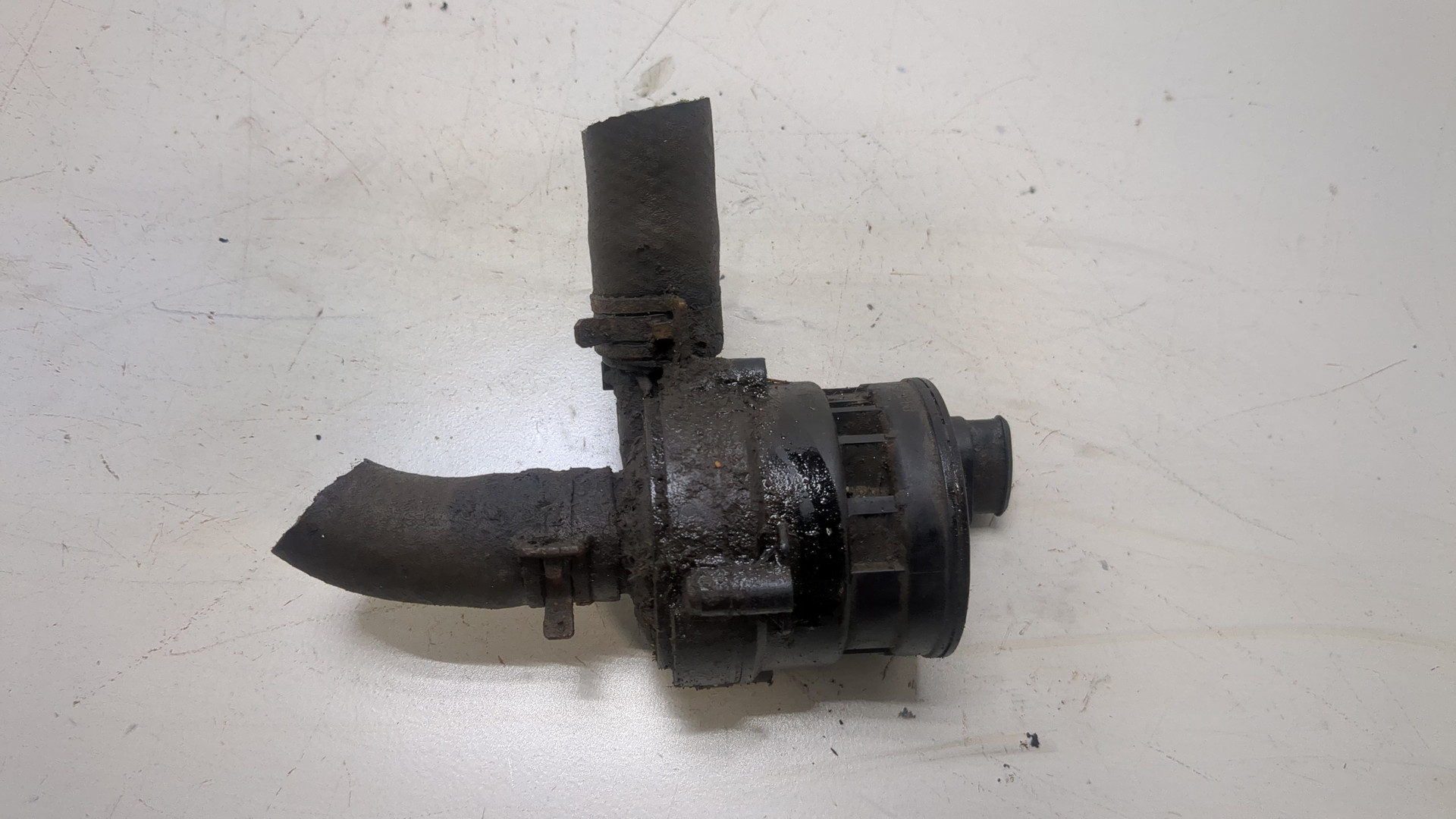 Насос водяной (помпа)