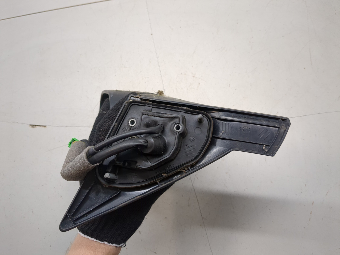 Зеркало правое электрическое