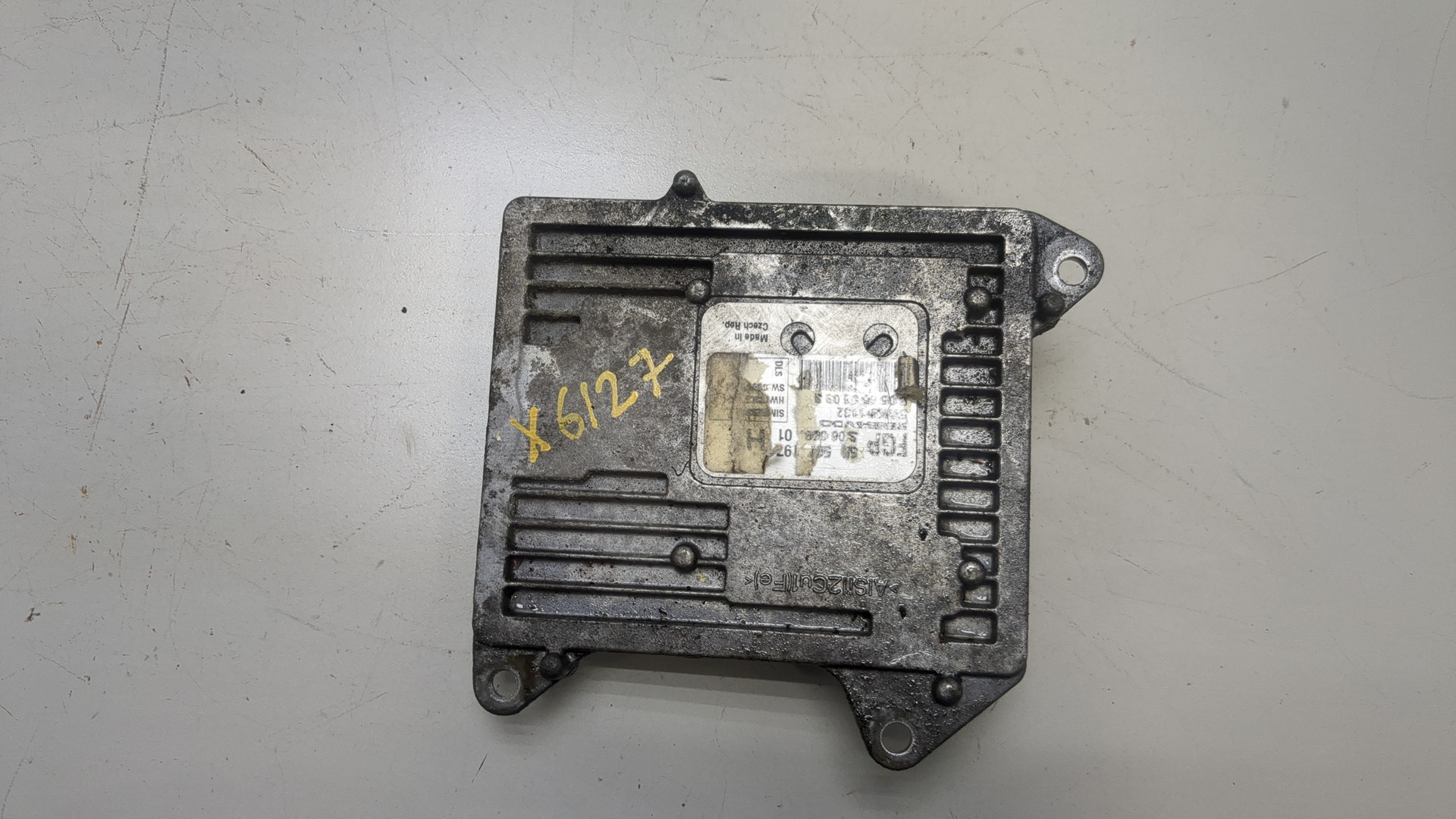 Блок управления двигателем