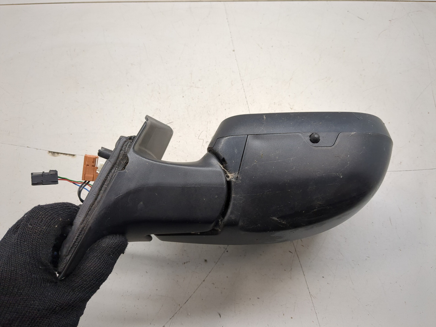 Зеркало правое электрическое