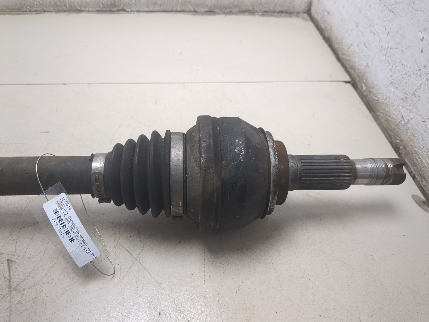 Полуось задняя