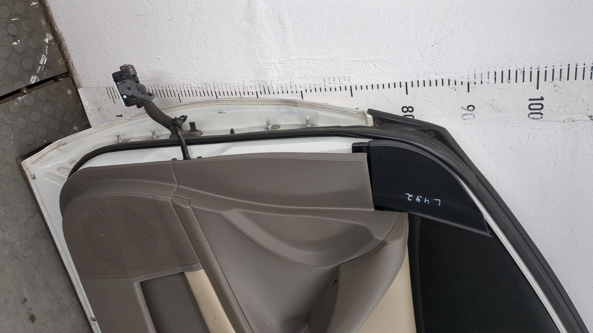 Дверь передняя правая