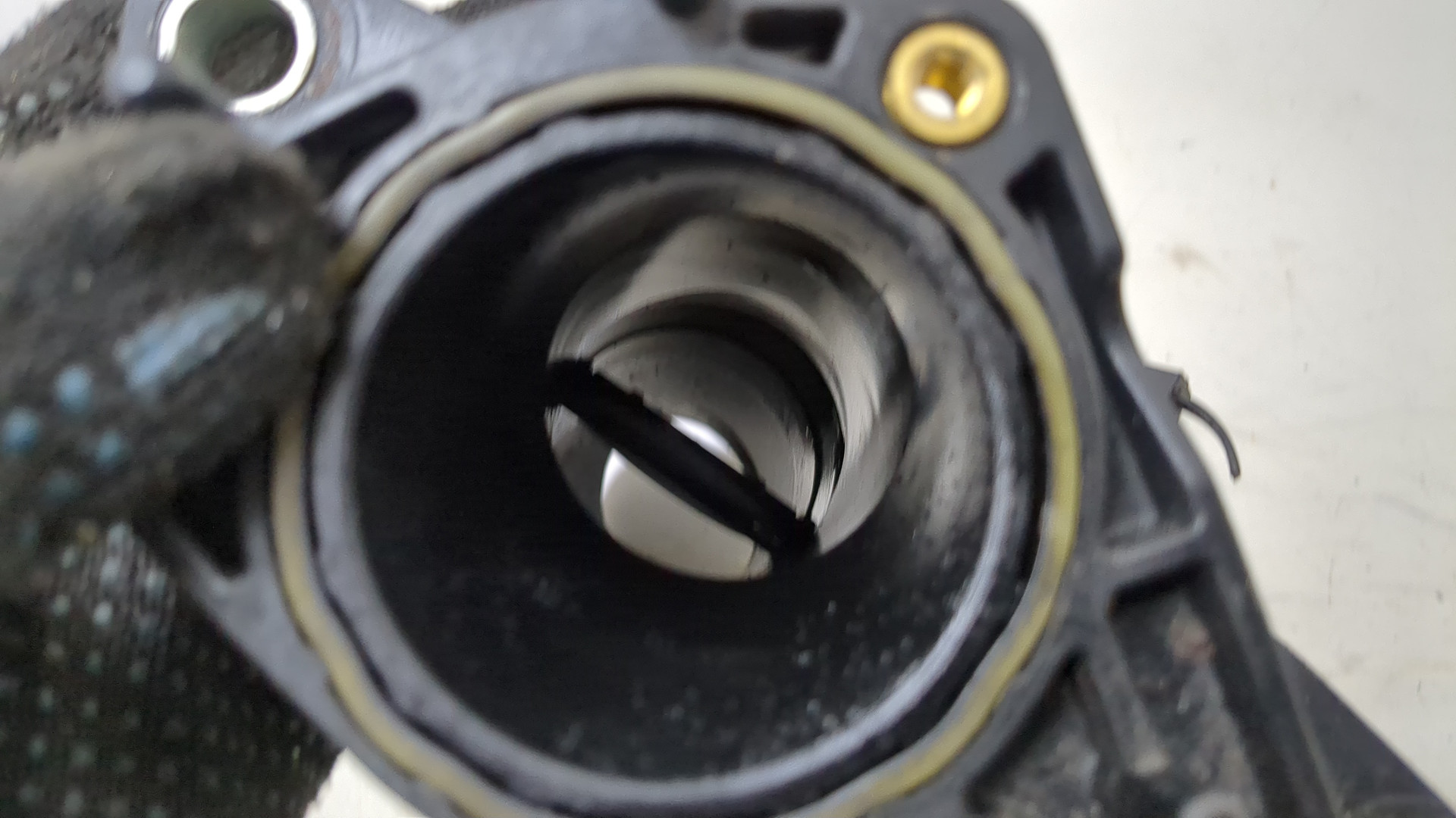 Заслонка дроссельная электрическая