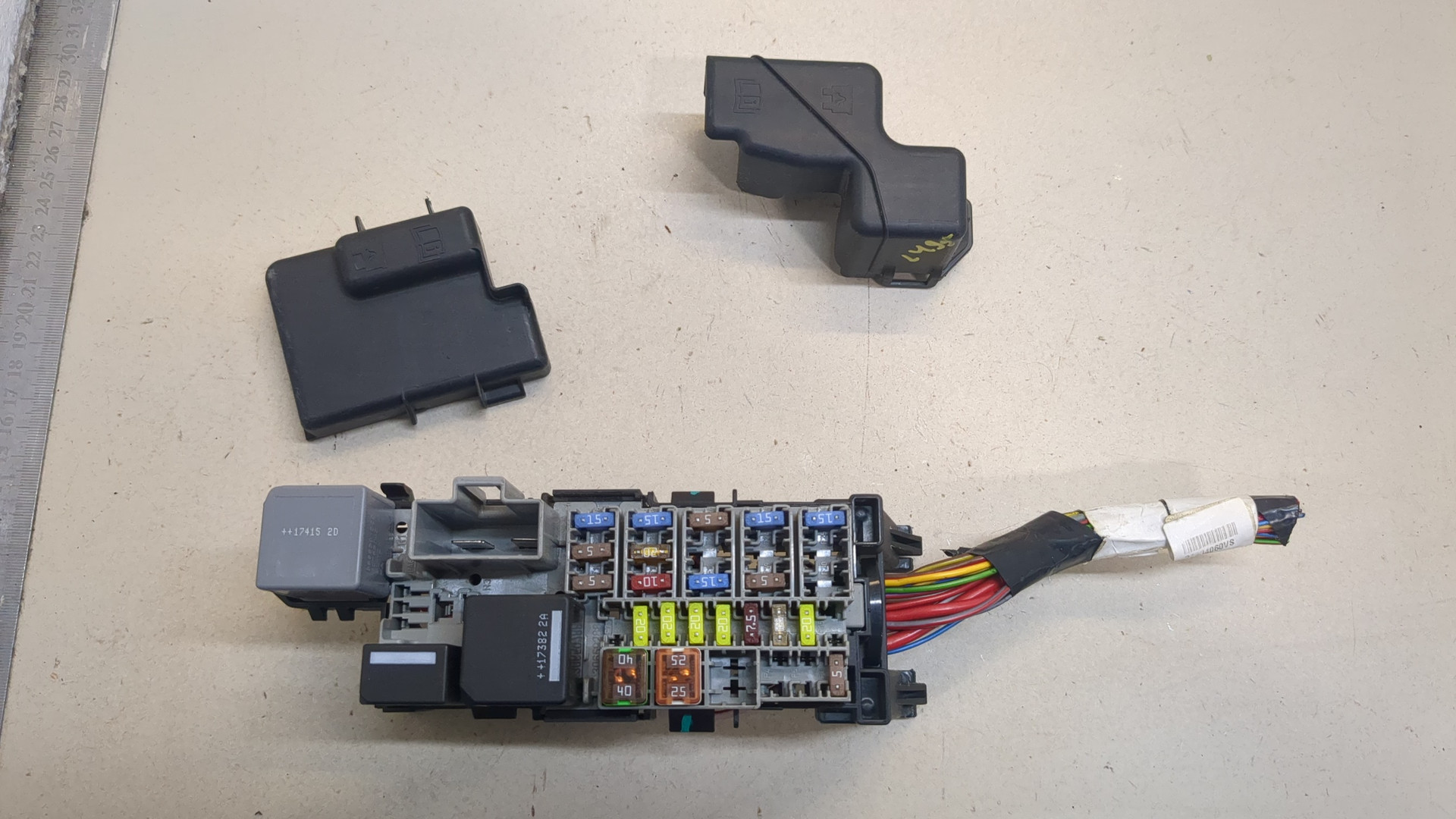 Блок предохранителей