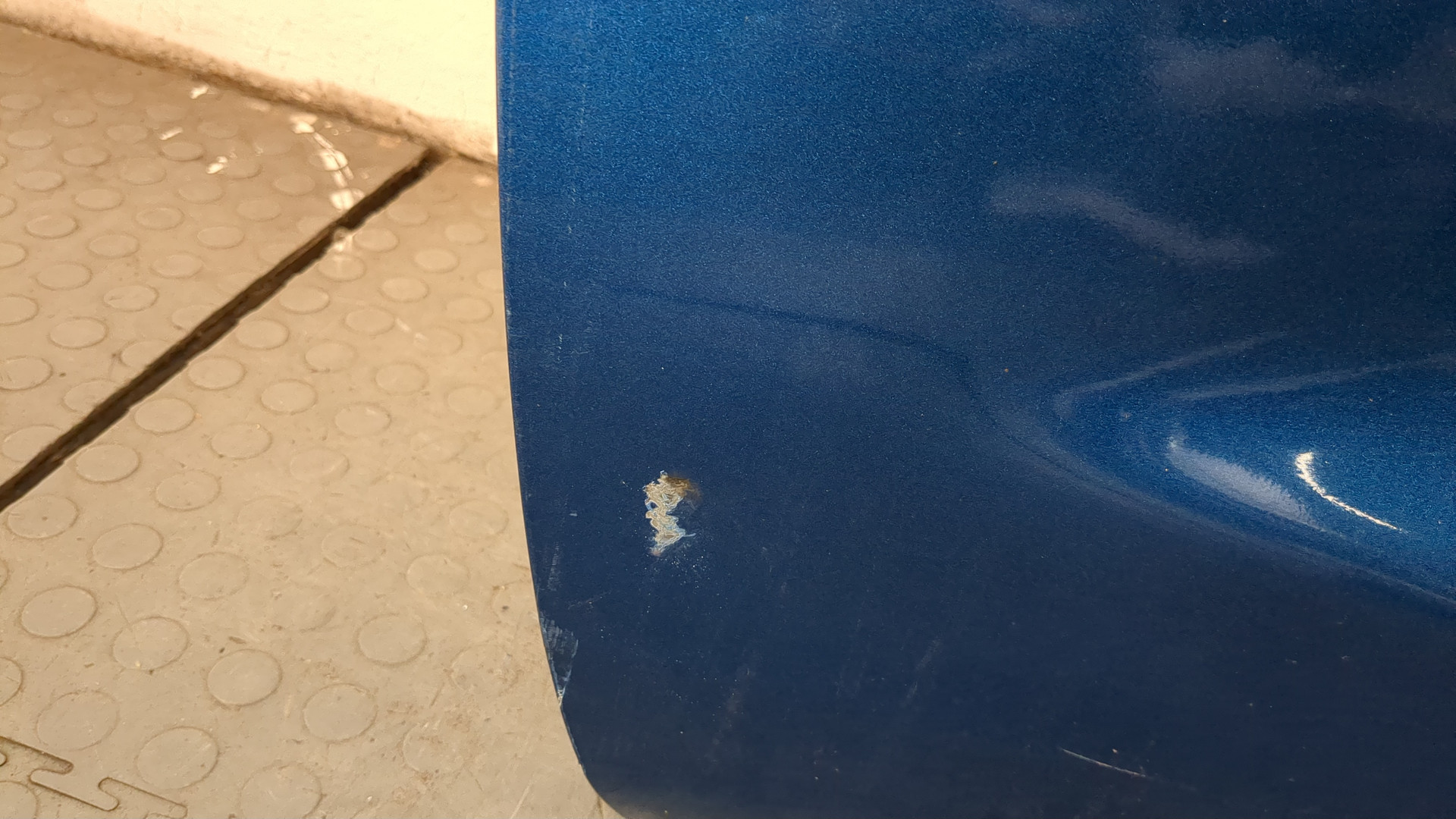 Дверь передняя левая