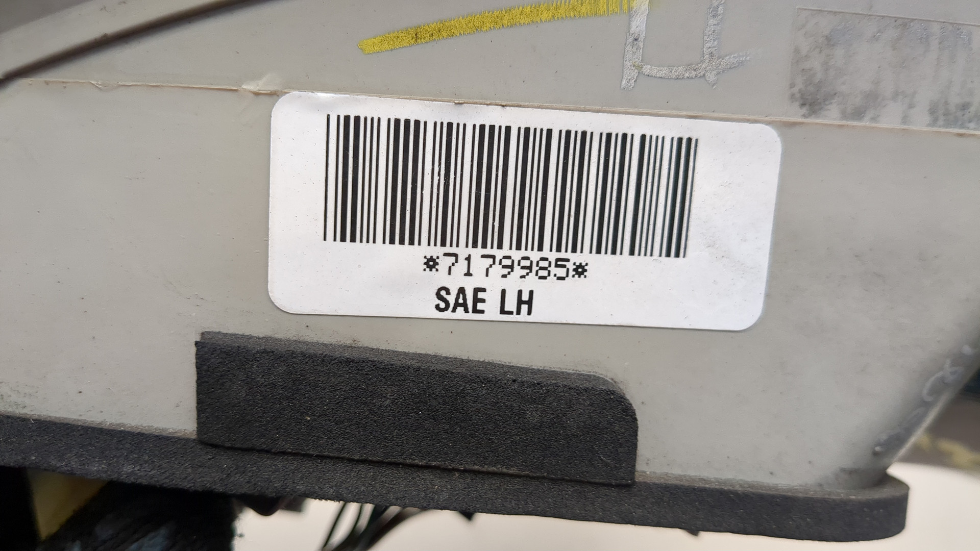 Фонарь задний левый