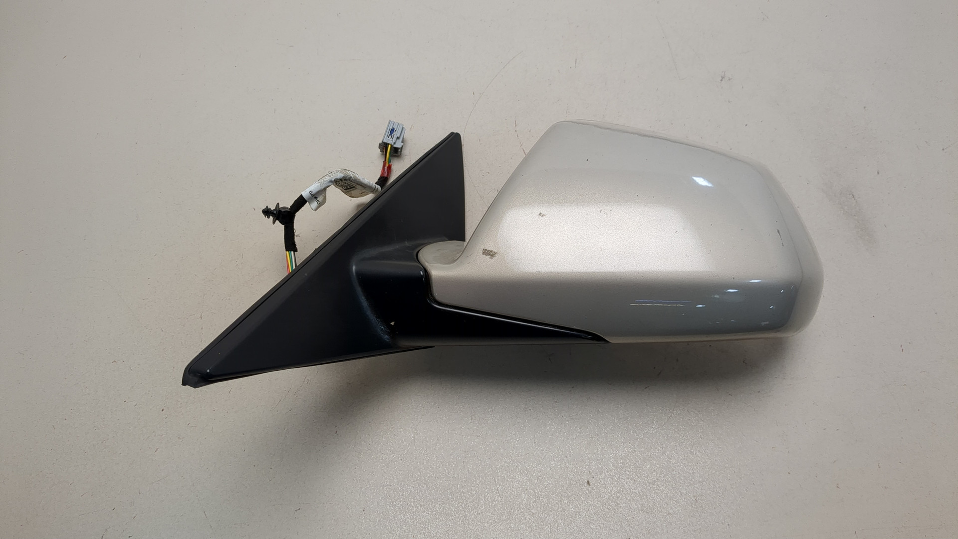 Зеркало левое электрическое