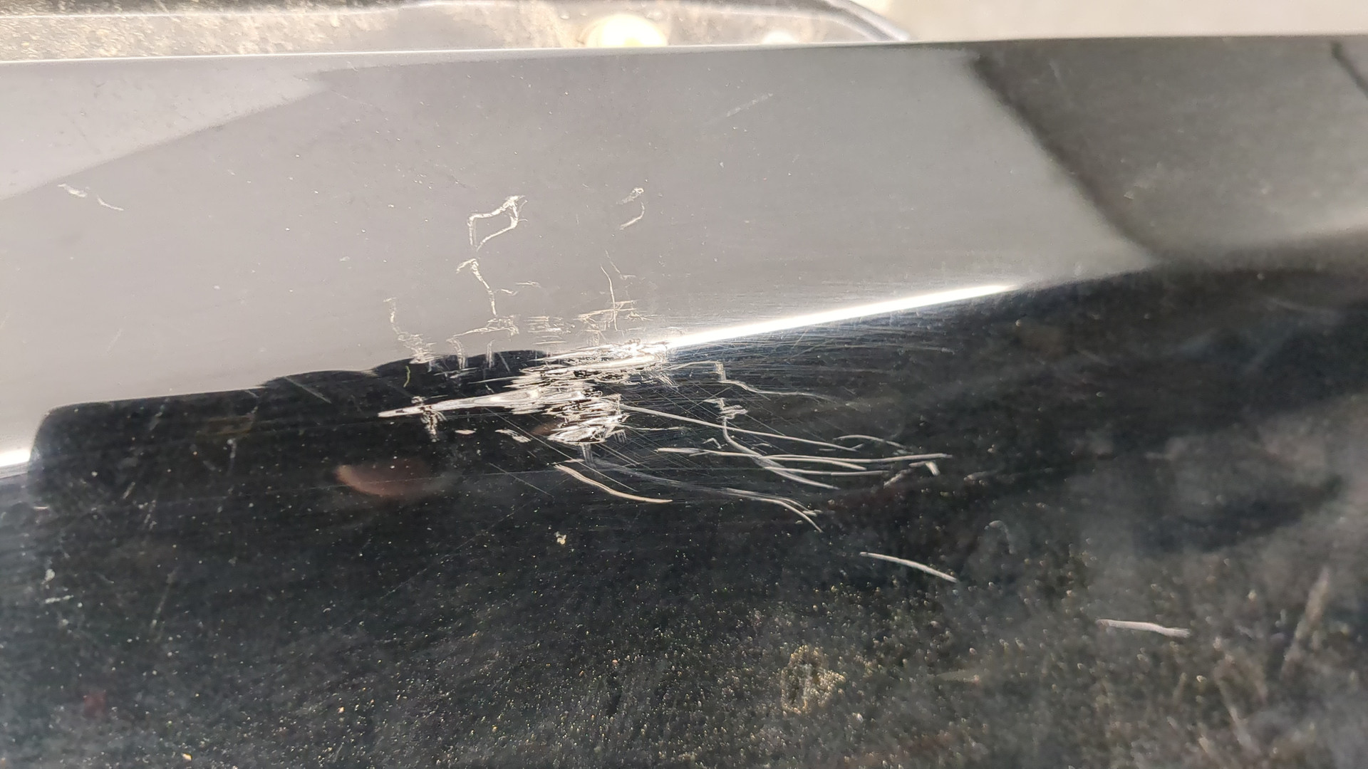 Крыло переднее левое