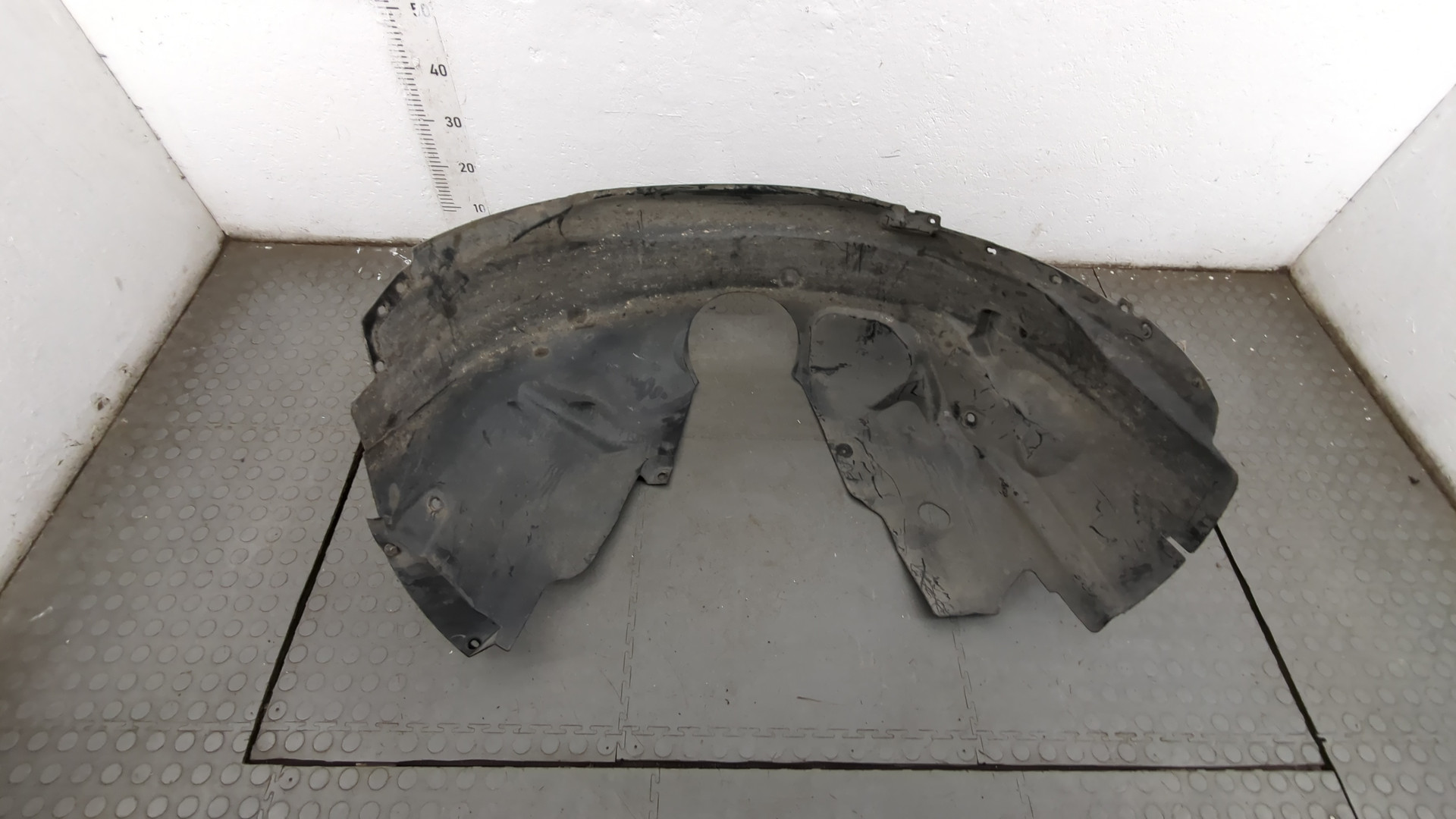 Локер передний правый