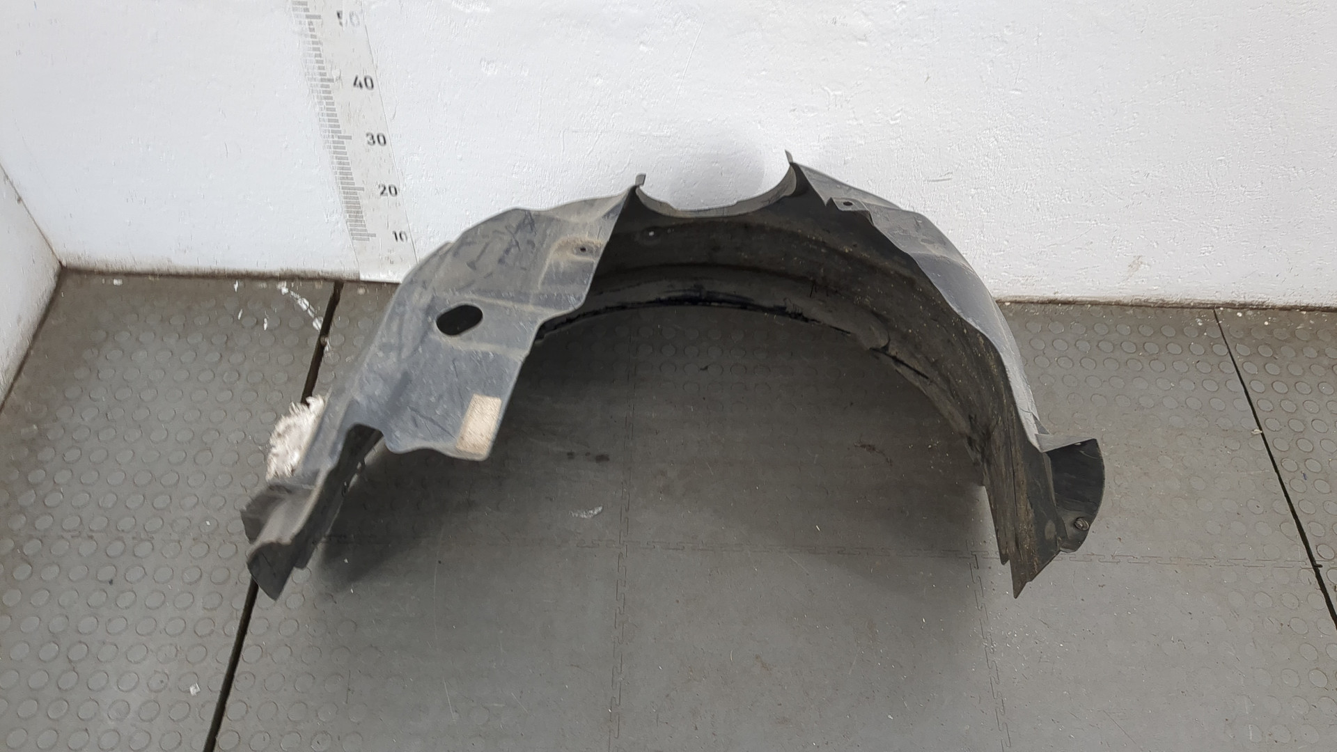 Локер передний правый