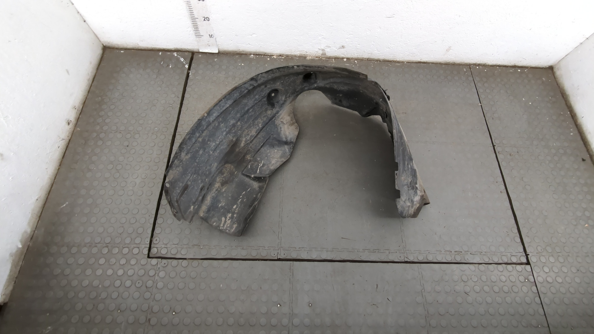 Локер передний правый