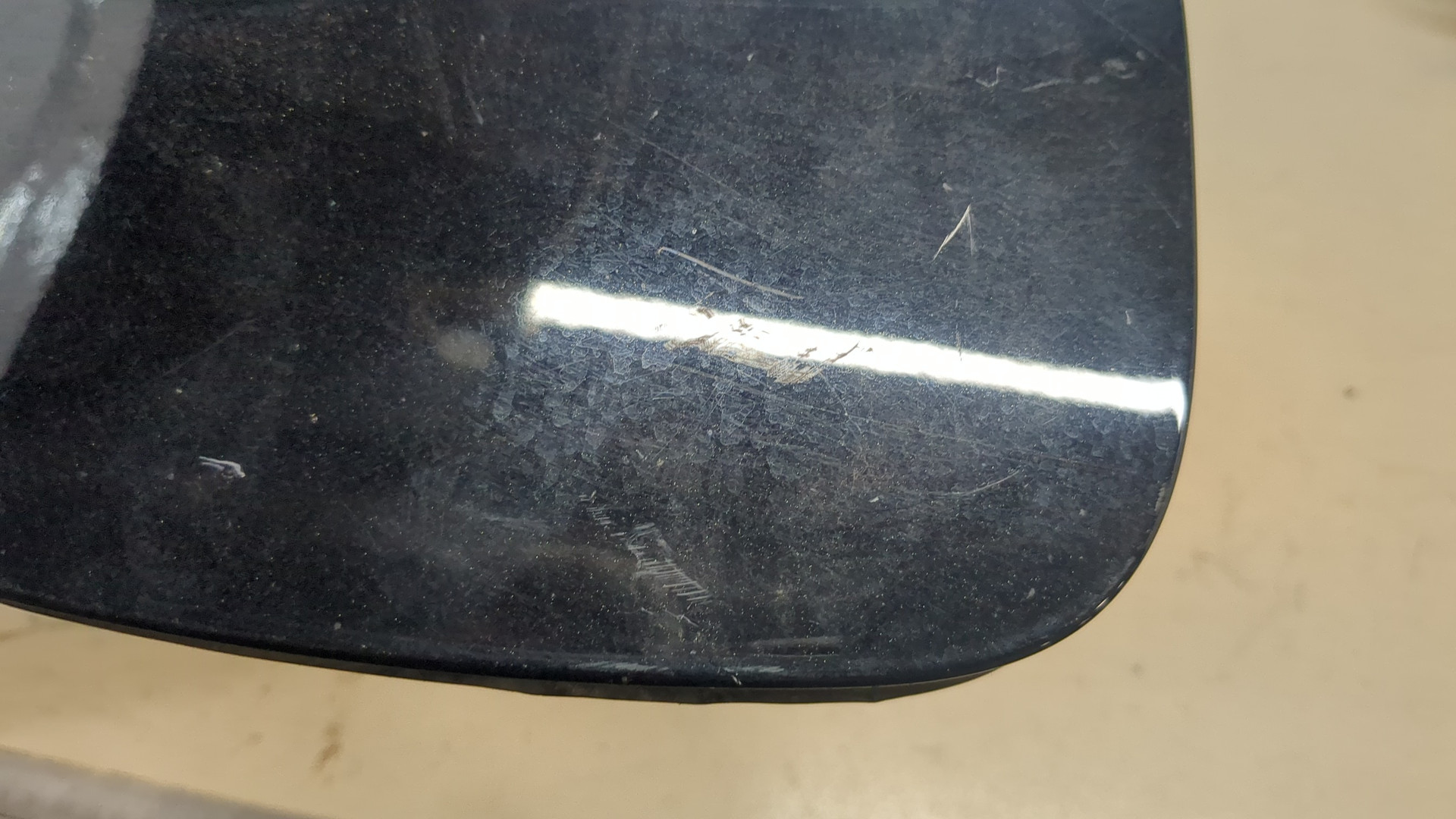 Лючок бензобака