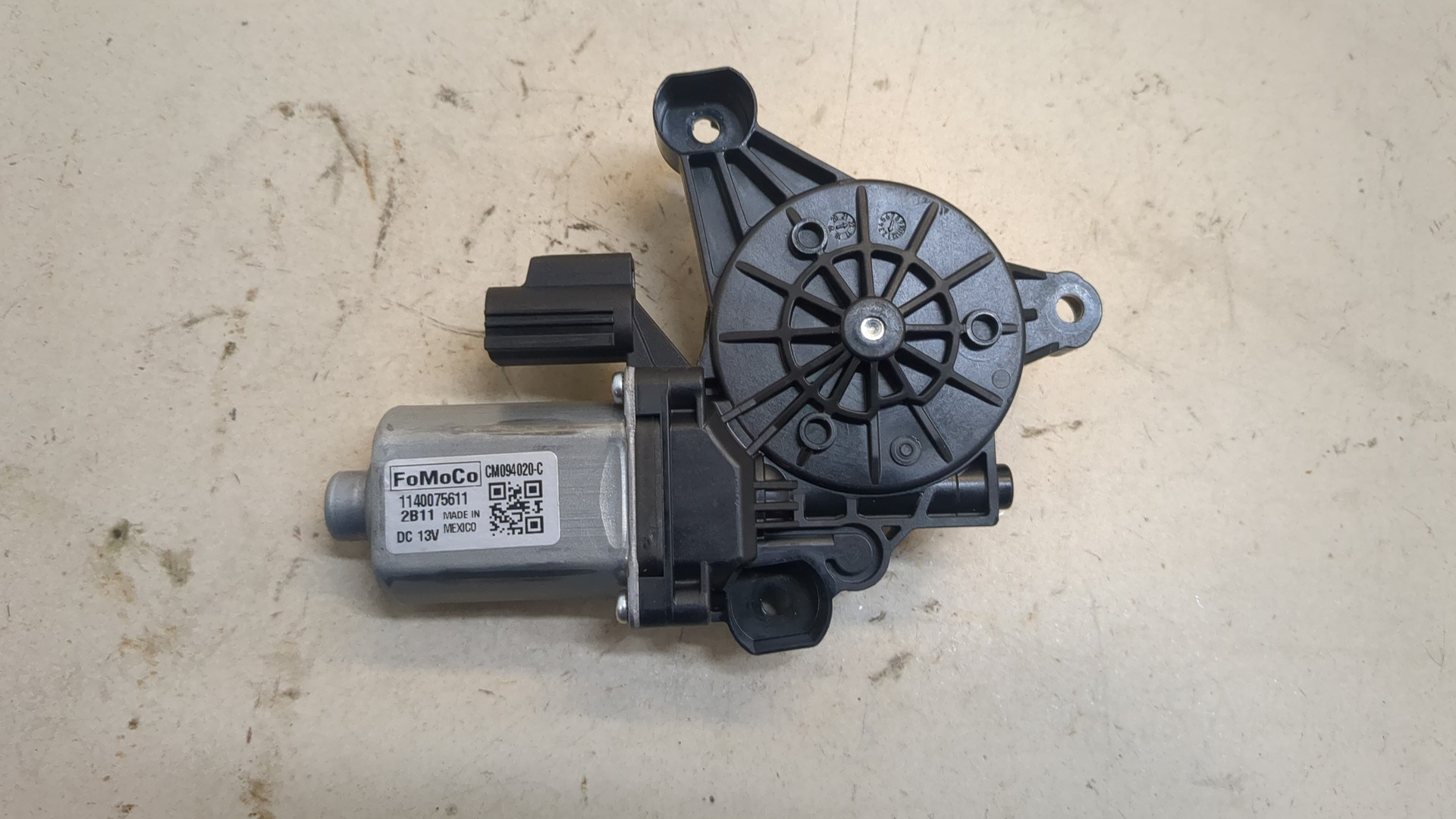 Моторчик стеклоподъемника