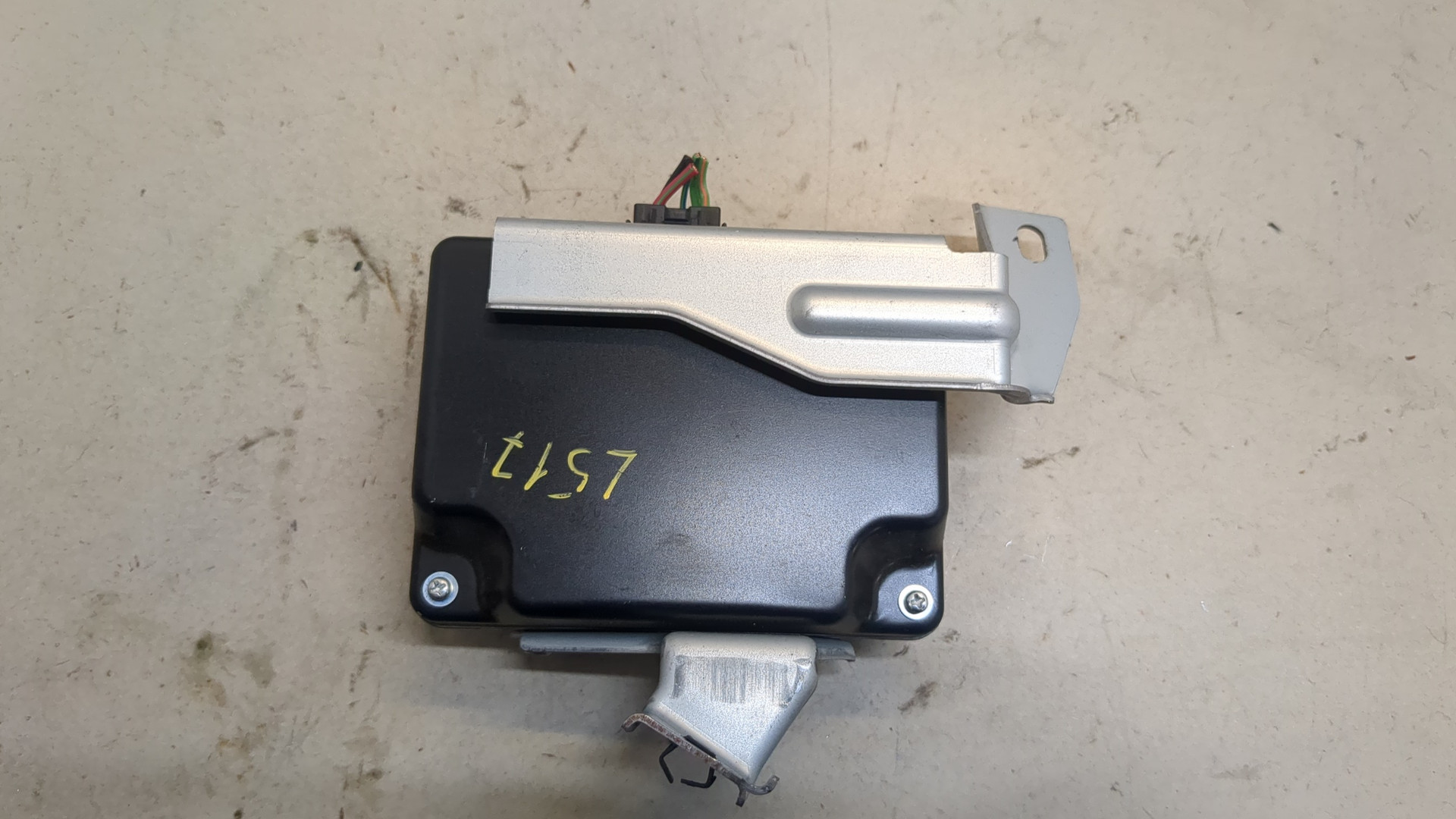 Преобразователь напряжения (адаптер)