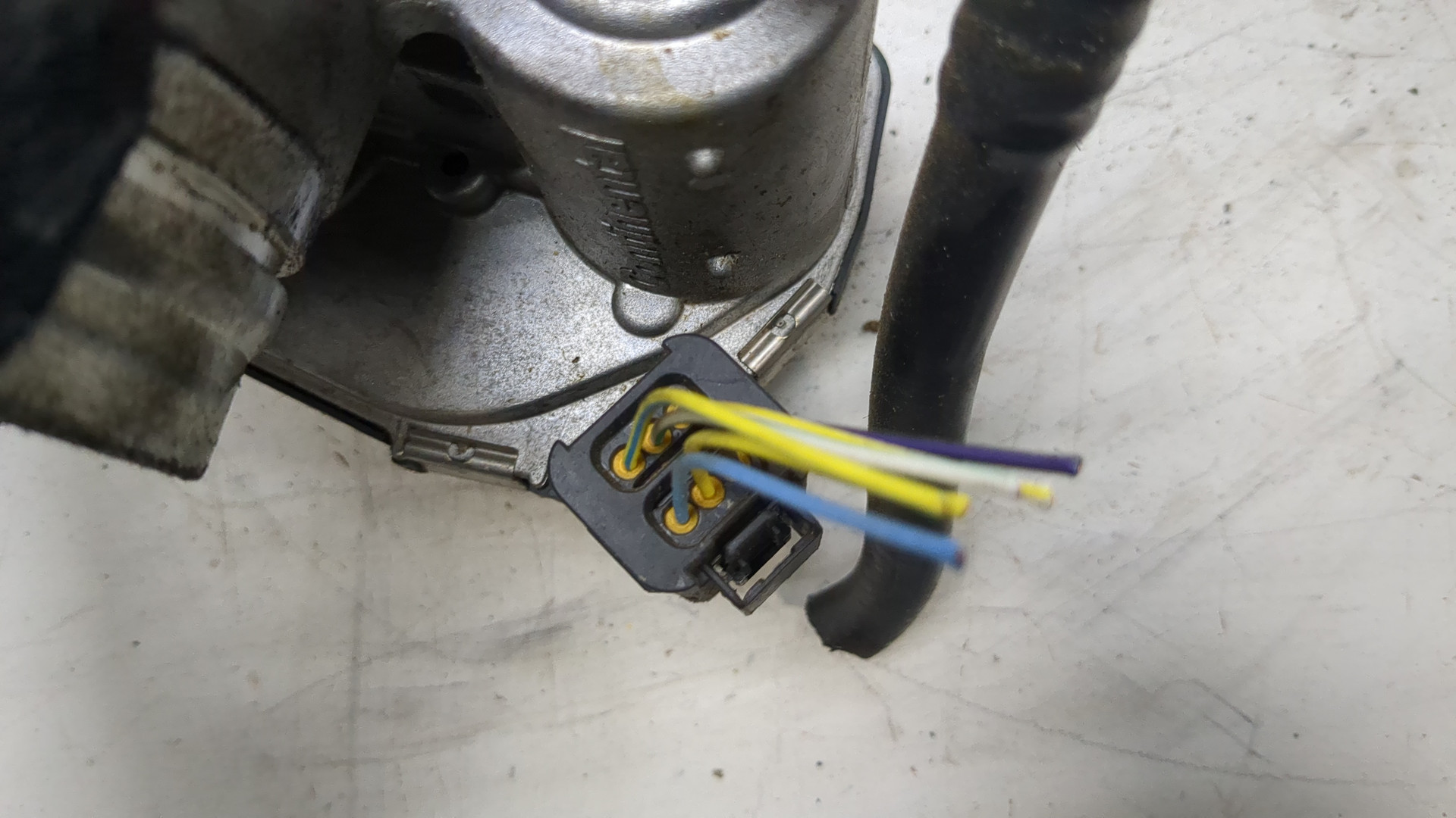 Заслонка дроссельная электрическая