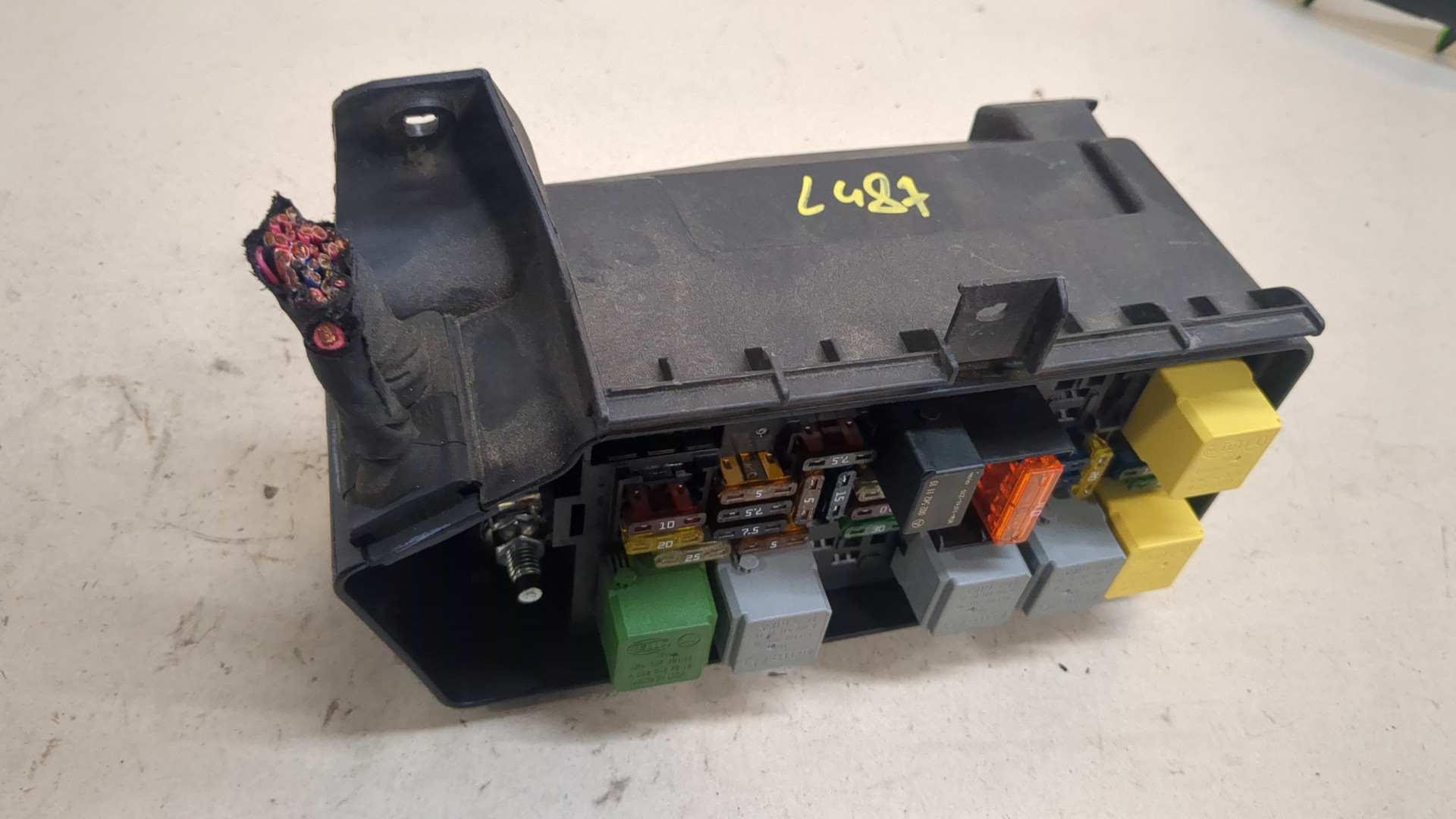 Блок предохранителей