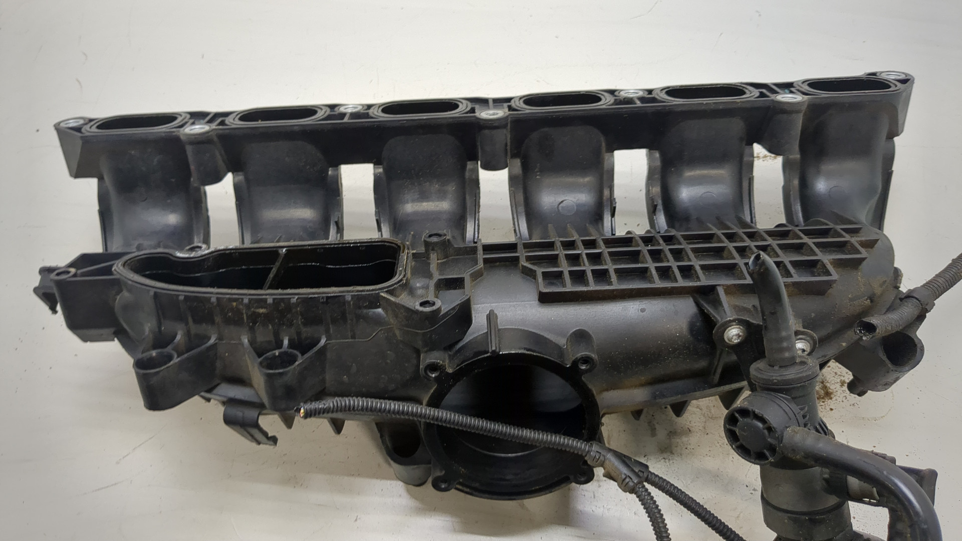 Коллектор впускной